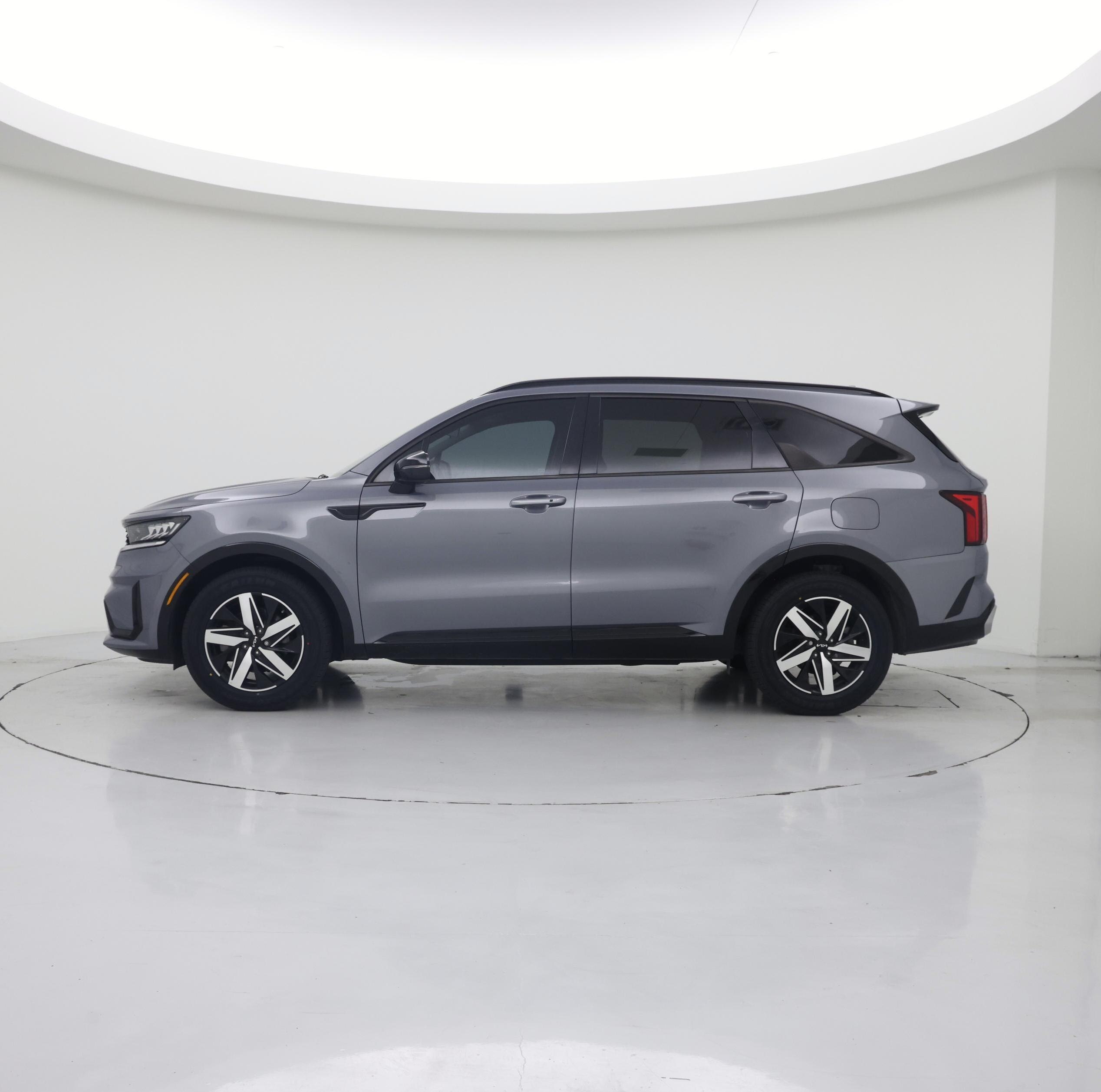 Thumbnail: 2023 Kia Sorento - 3