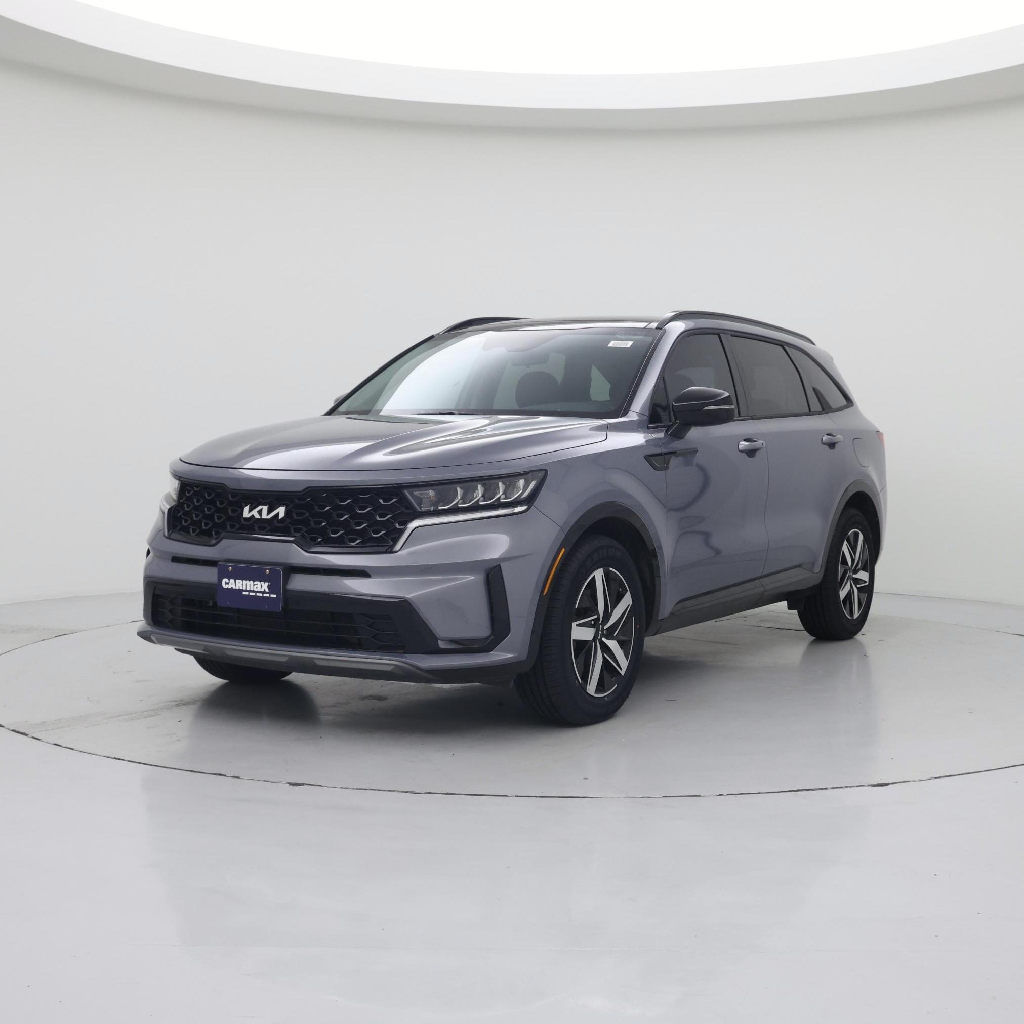 Thumbnail: 2023 Kia Sorento - 4
