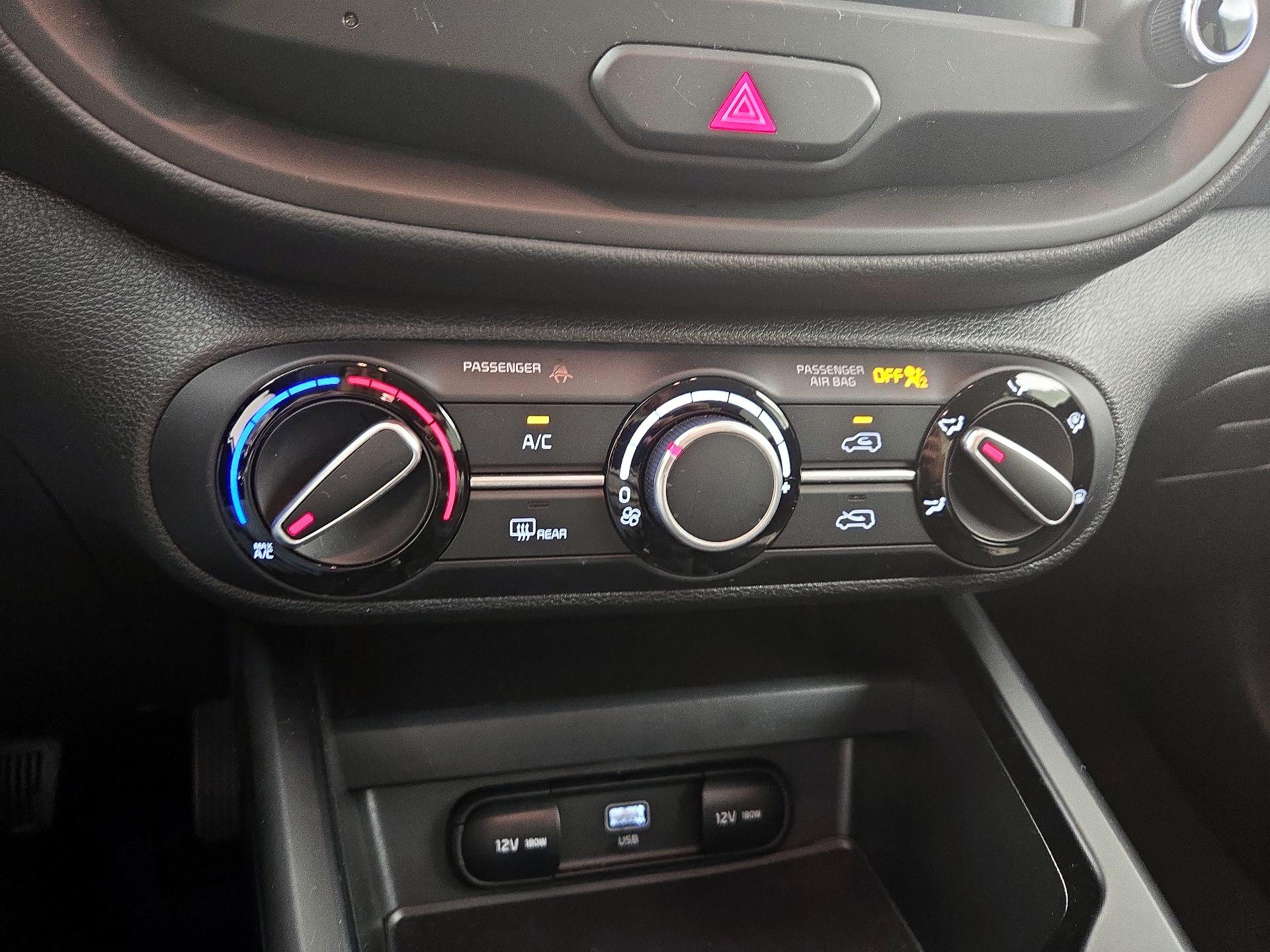 Thumbnail: 2025 Kia Soul - 16