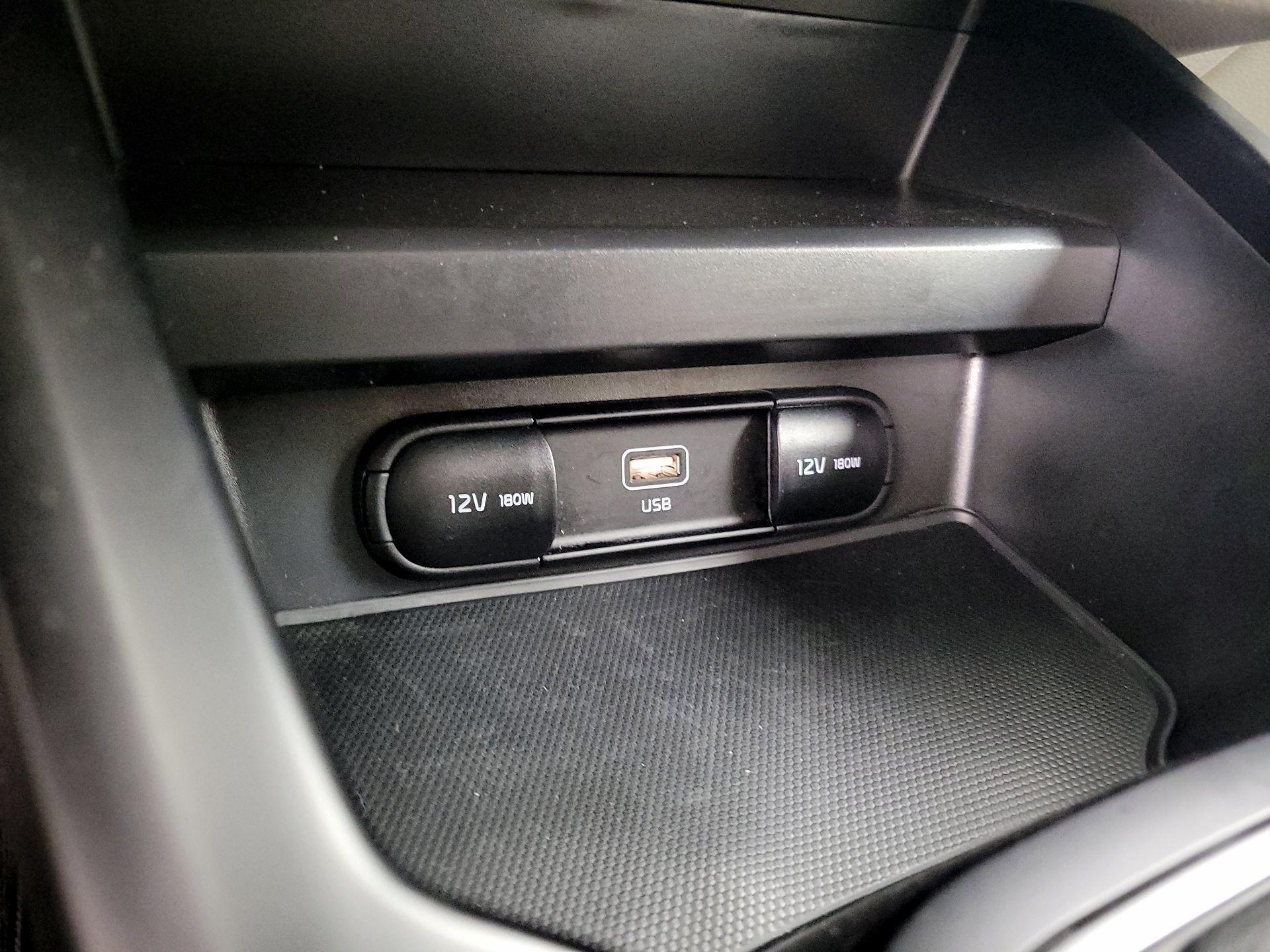 Thumbnail: 2025 Kia Soul - 18