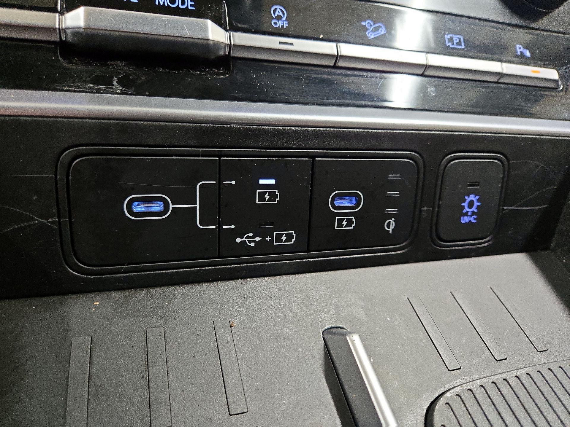 Thumbnail: 2024 Hyundai Santa Fe - 18