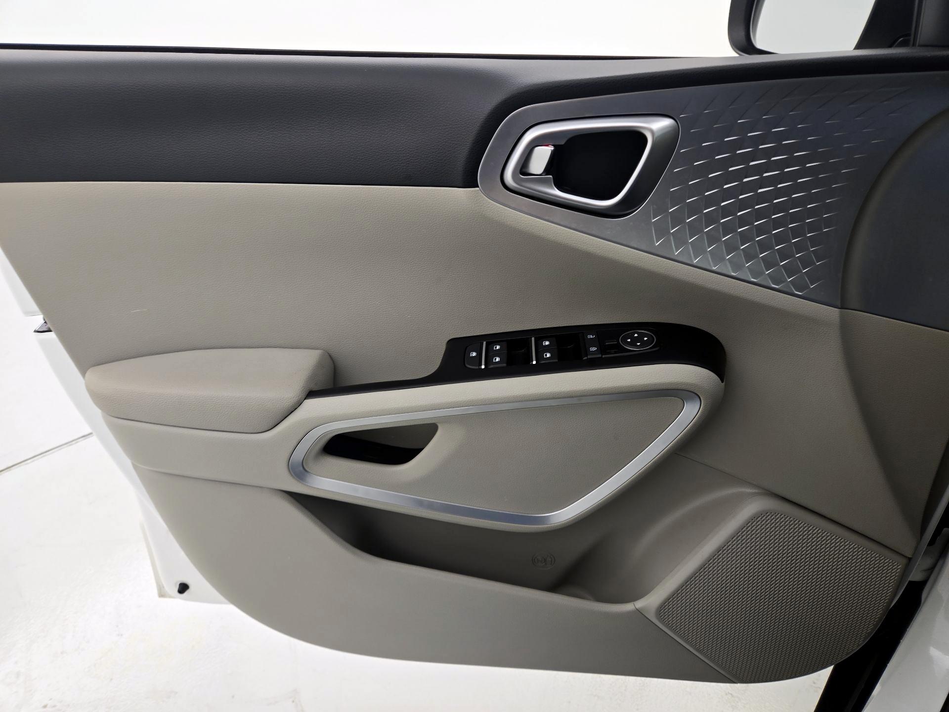 Thumbnail: 2025 Kia Soul - 12