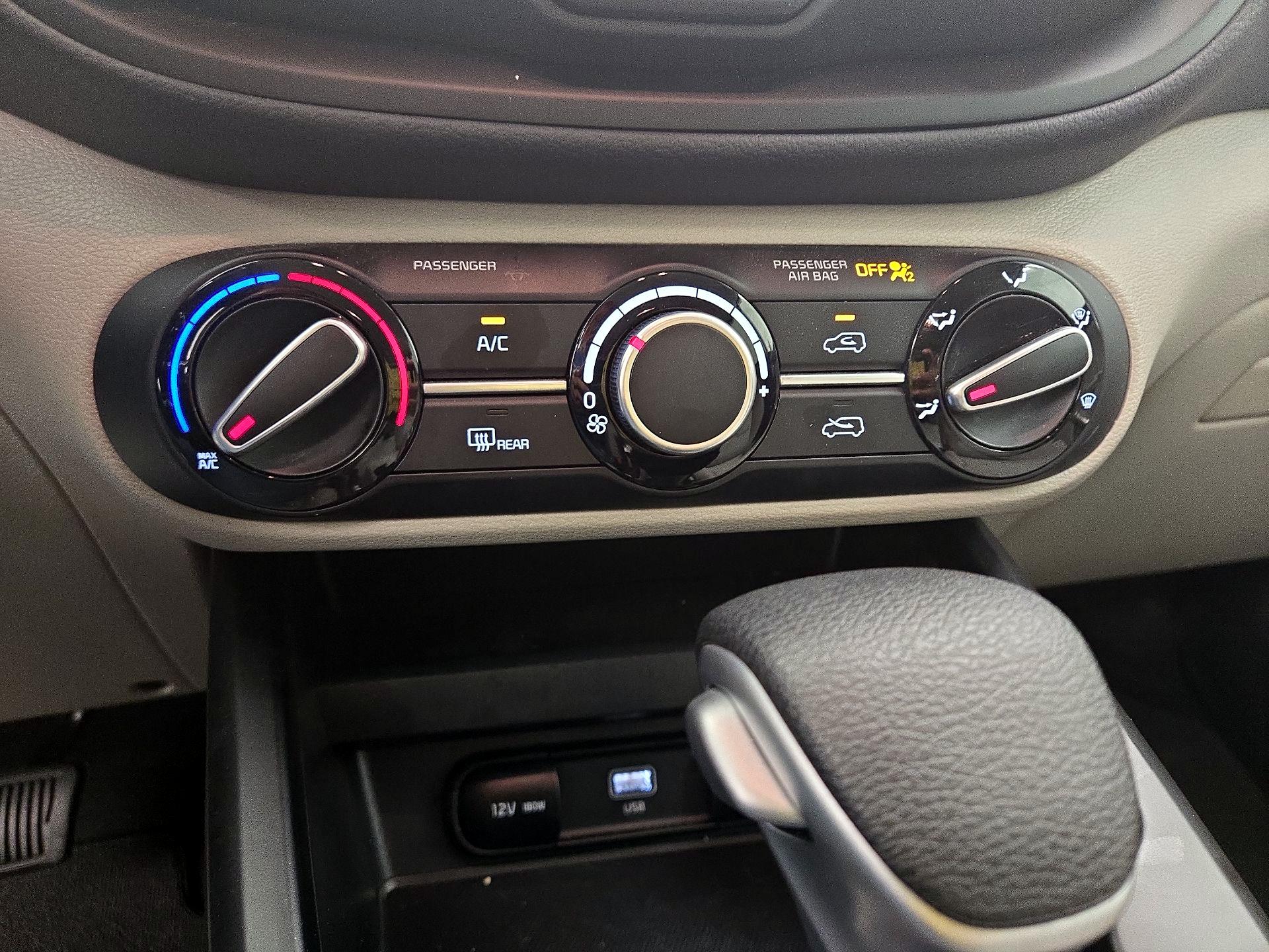 Thumbnail: 2025 Kia Soul - 16