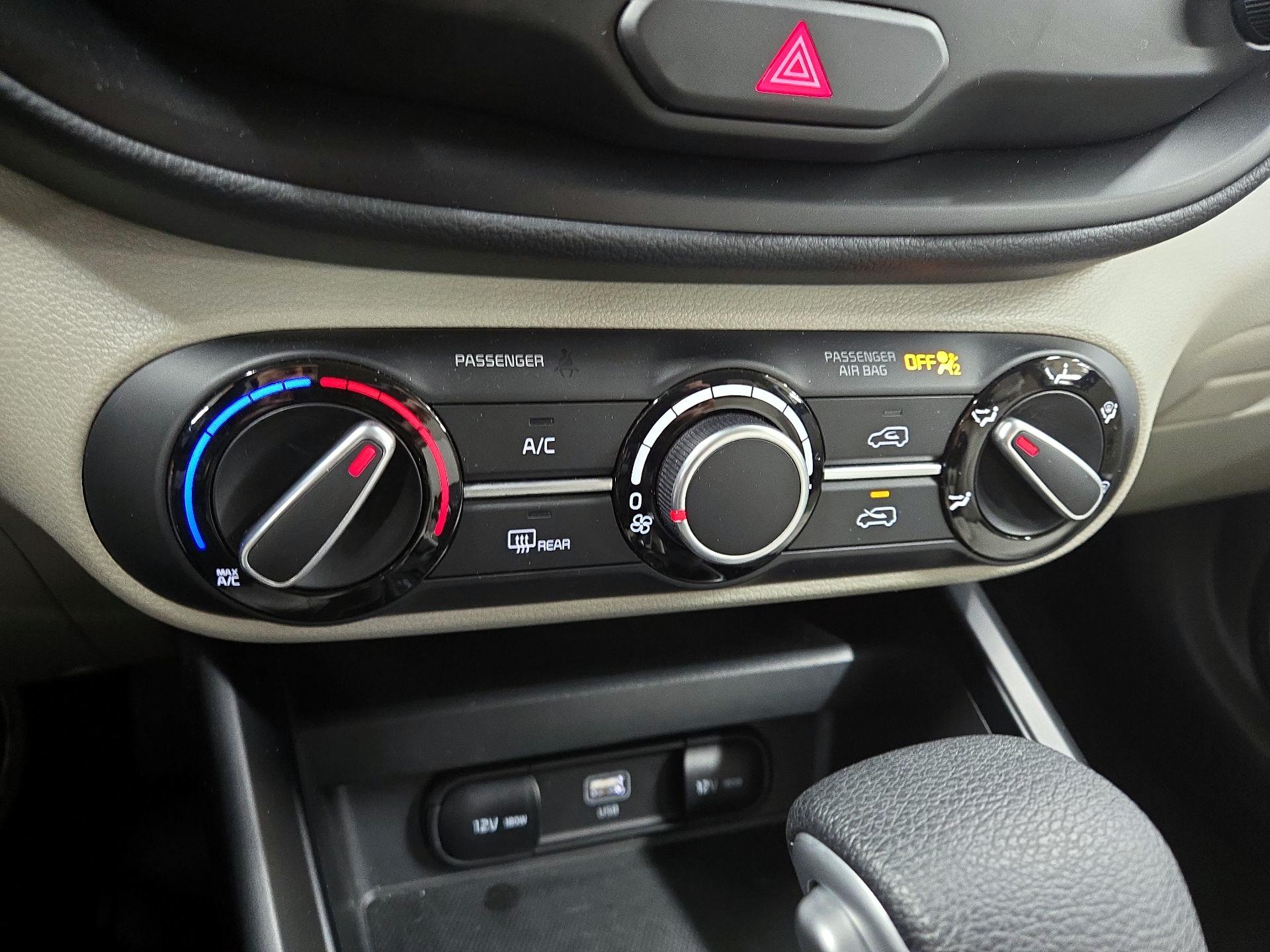 Thumbnail: 2025 Kia Soul - 15