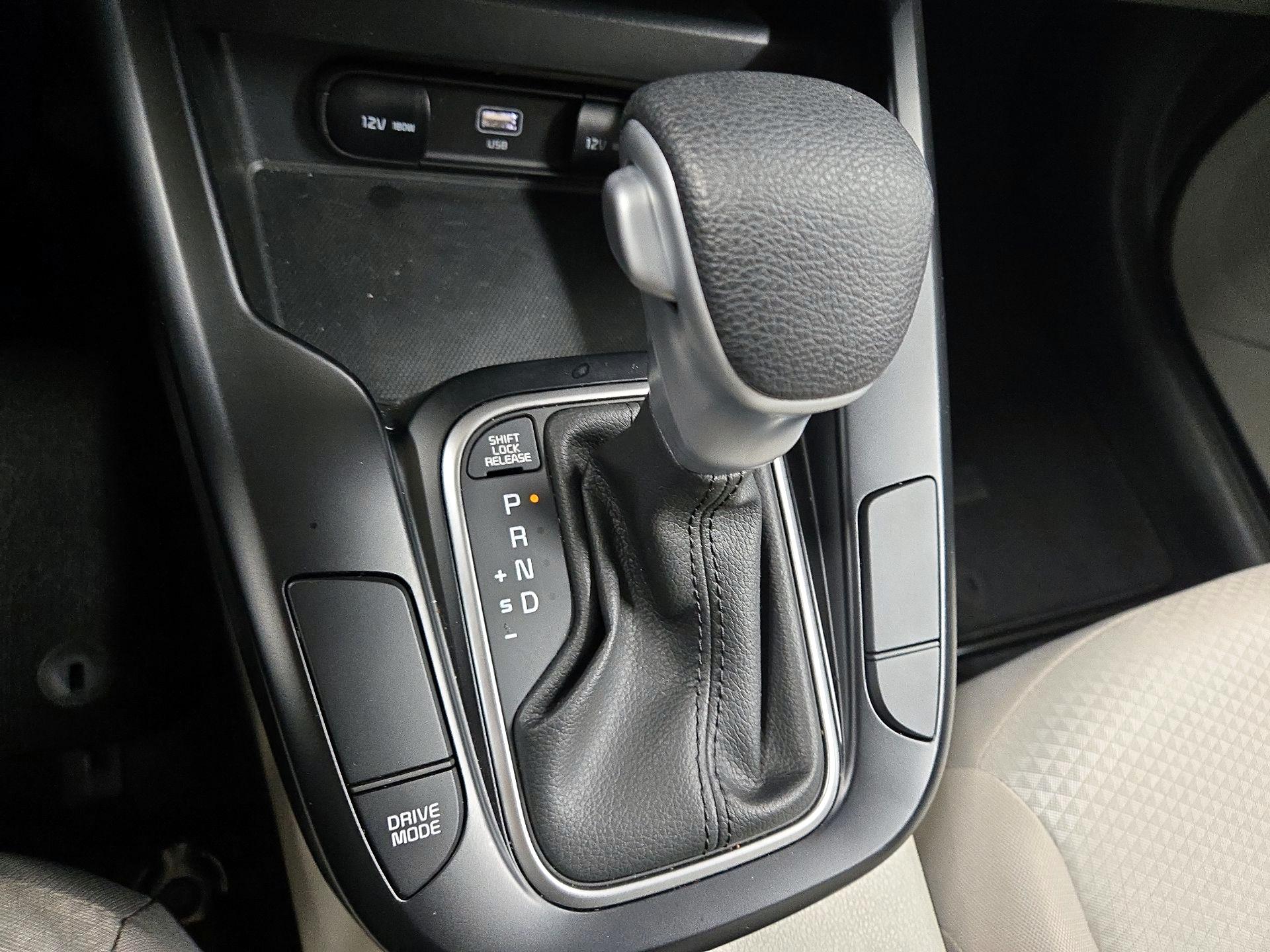 Thumbnail: 2025 Kia Soul - 16