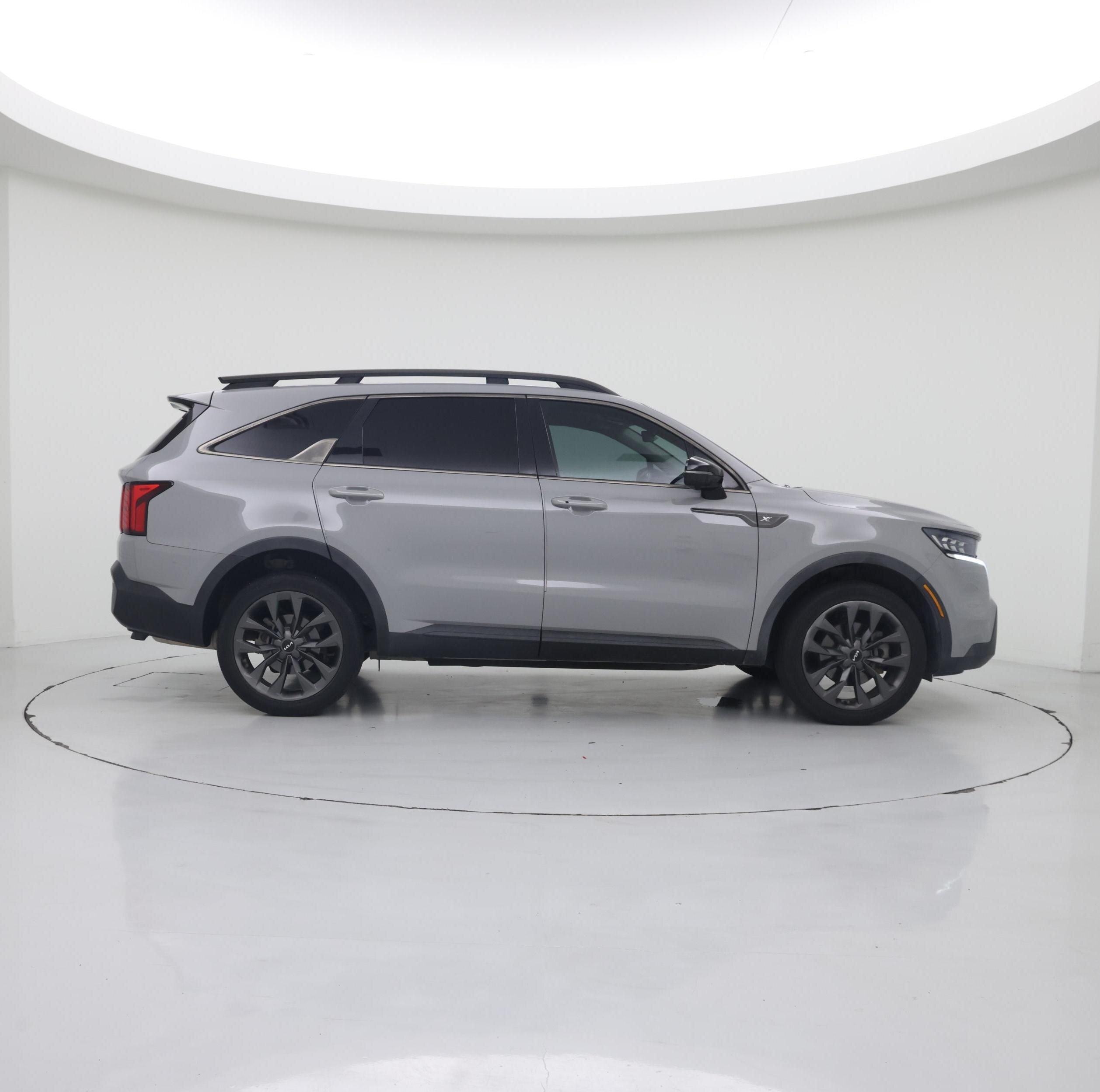 Thumbnail: 2022 Kia Sorento - 7