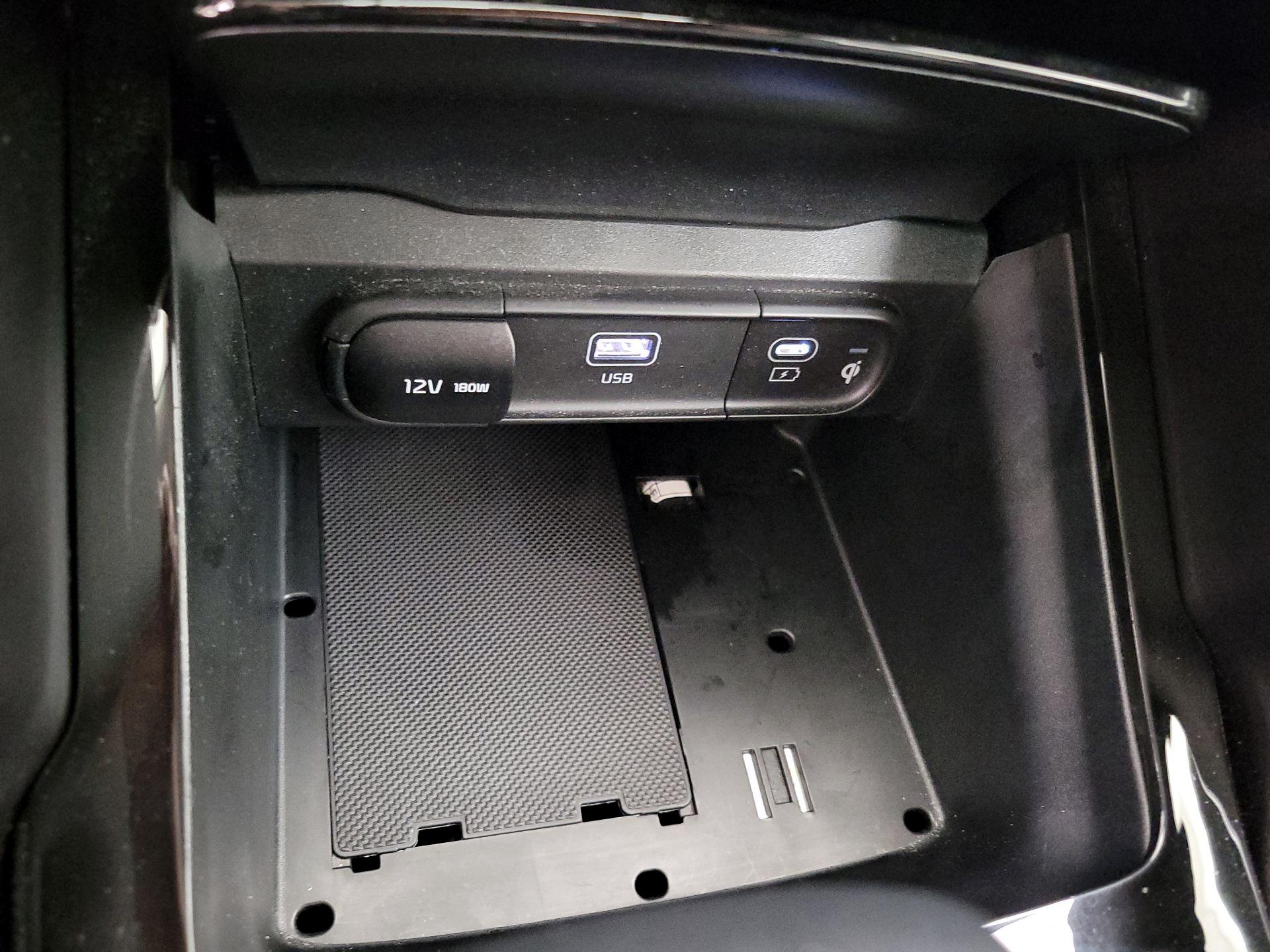 Thumbnail: 2025 Kia Telluride - 19