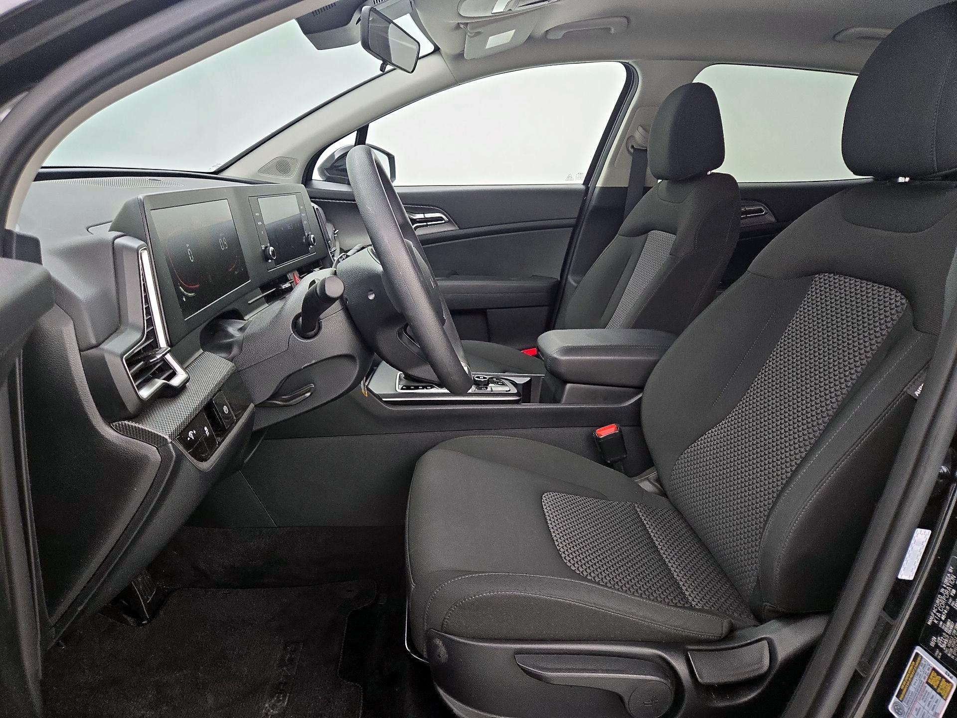 Thumbnail: 2024 Kia Sportage - 11