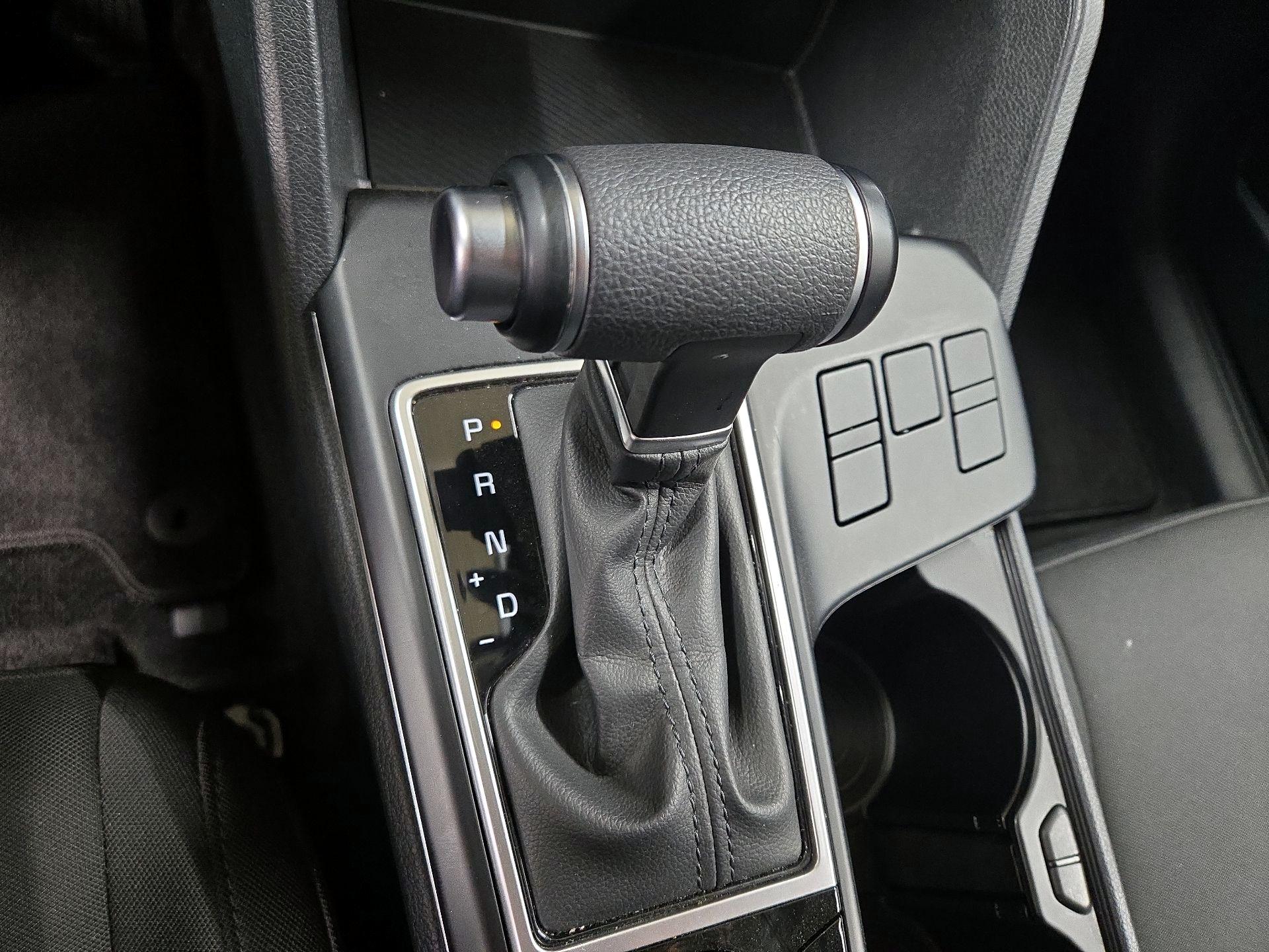 Thumbnail: 2024 Kia Sportage - 16