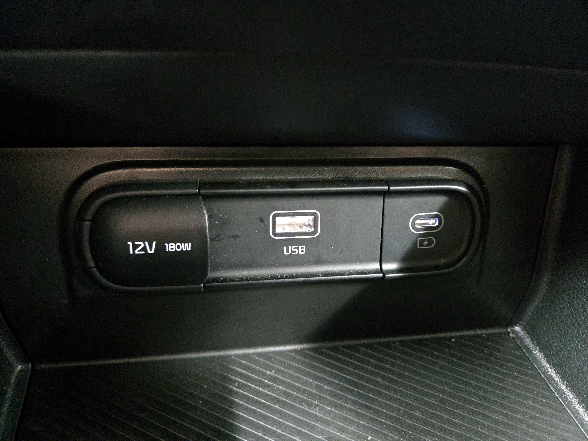 Thumbnail: 2024 Kia Sportage - 17