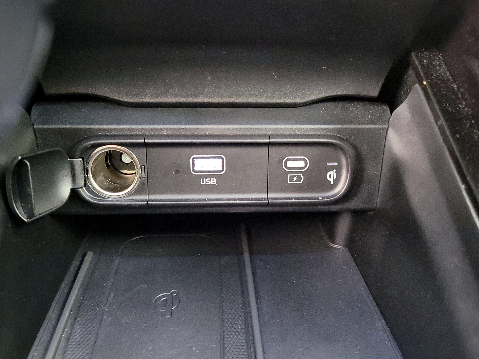 Thumbnail: 2025 Kia Telluride - 19