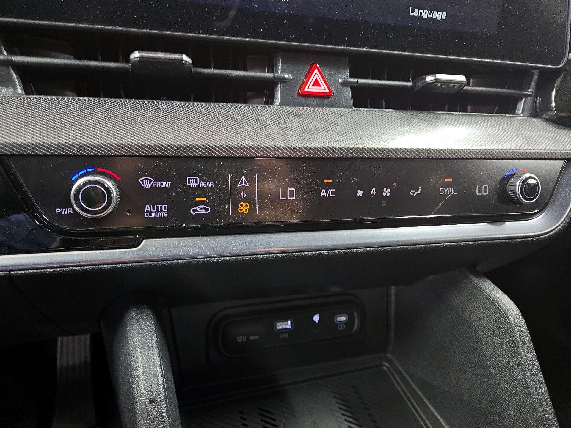 Thumbnail: 2025 Kia Sportage - 17