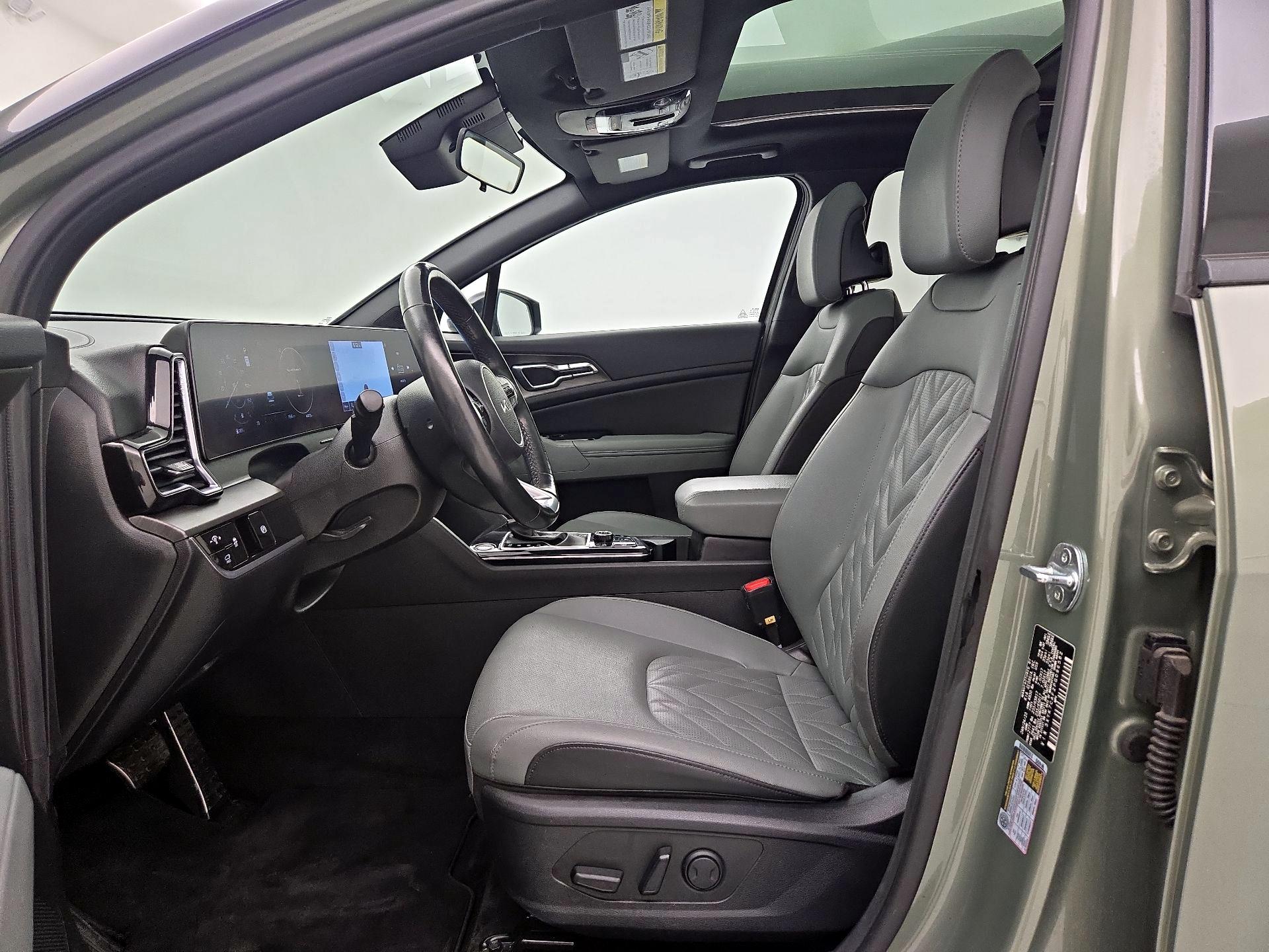 Thumbnail: 2023 Kia Sportage - 11