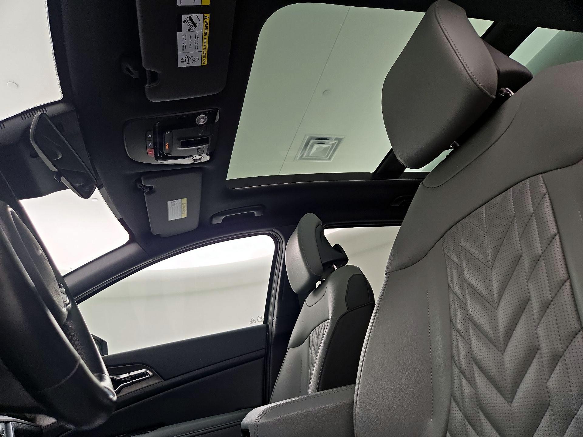 Thumbnail: 2023 Kia Sportage - 20