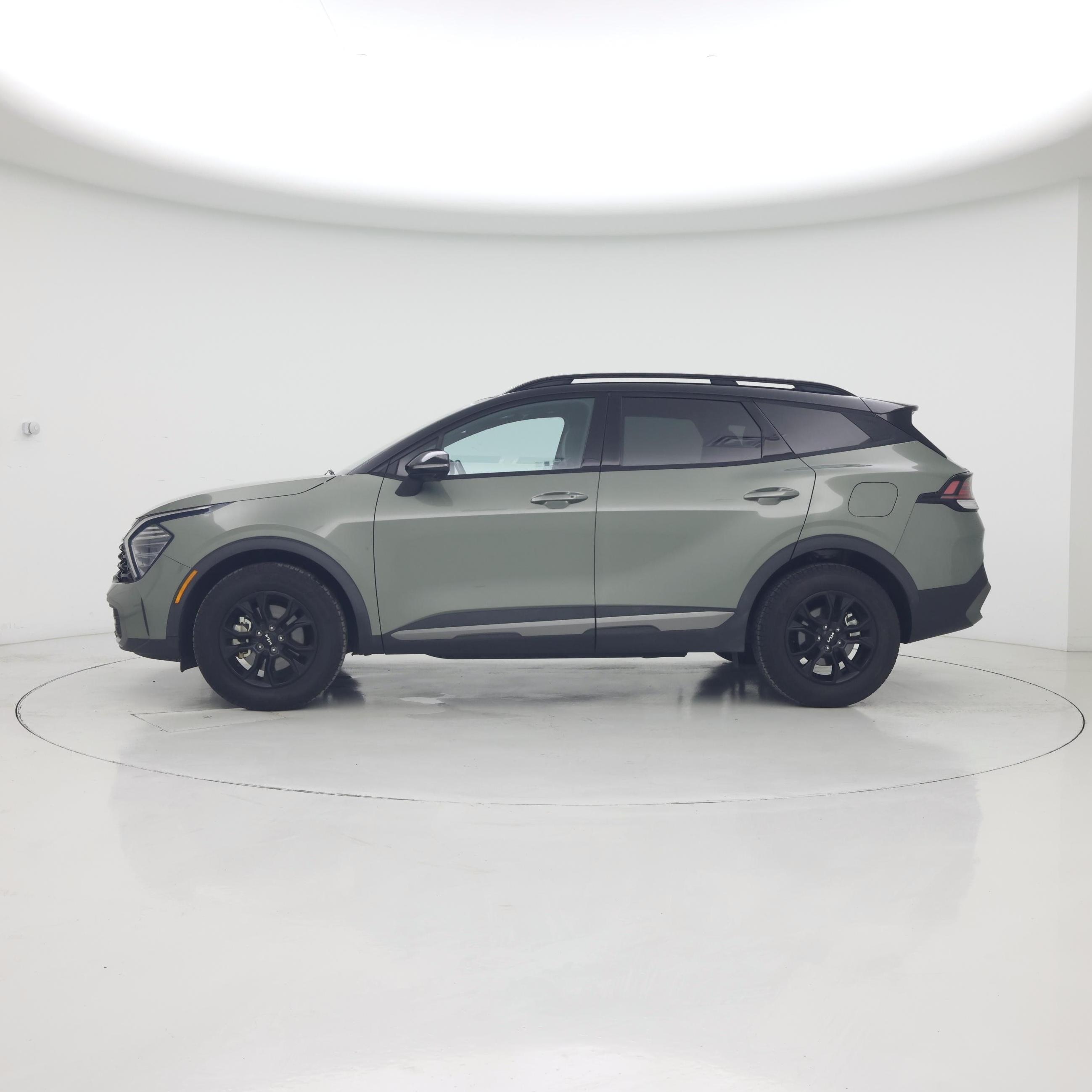 Thumbnail: 2023 Kia Sportage - 3