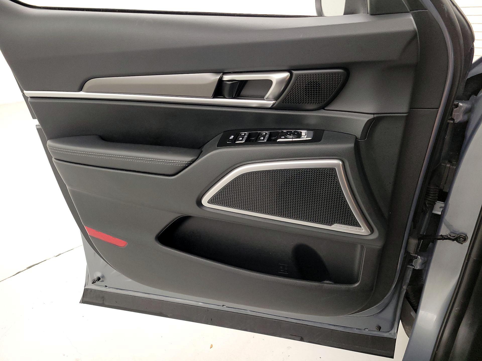 Thumbnail: 2025 Kia Telluride - 12