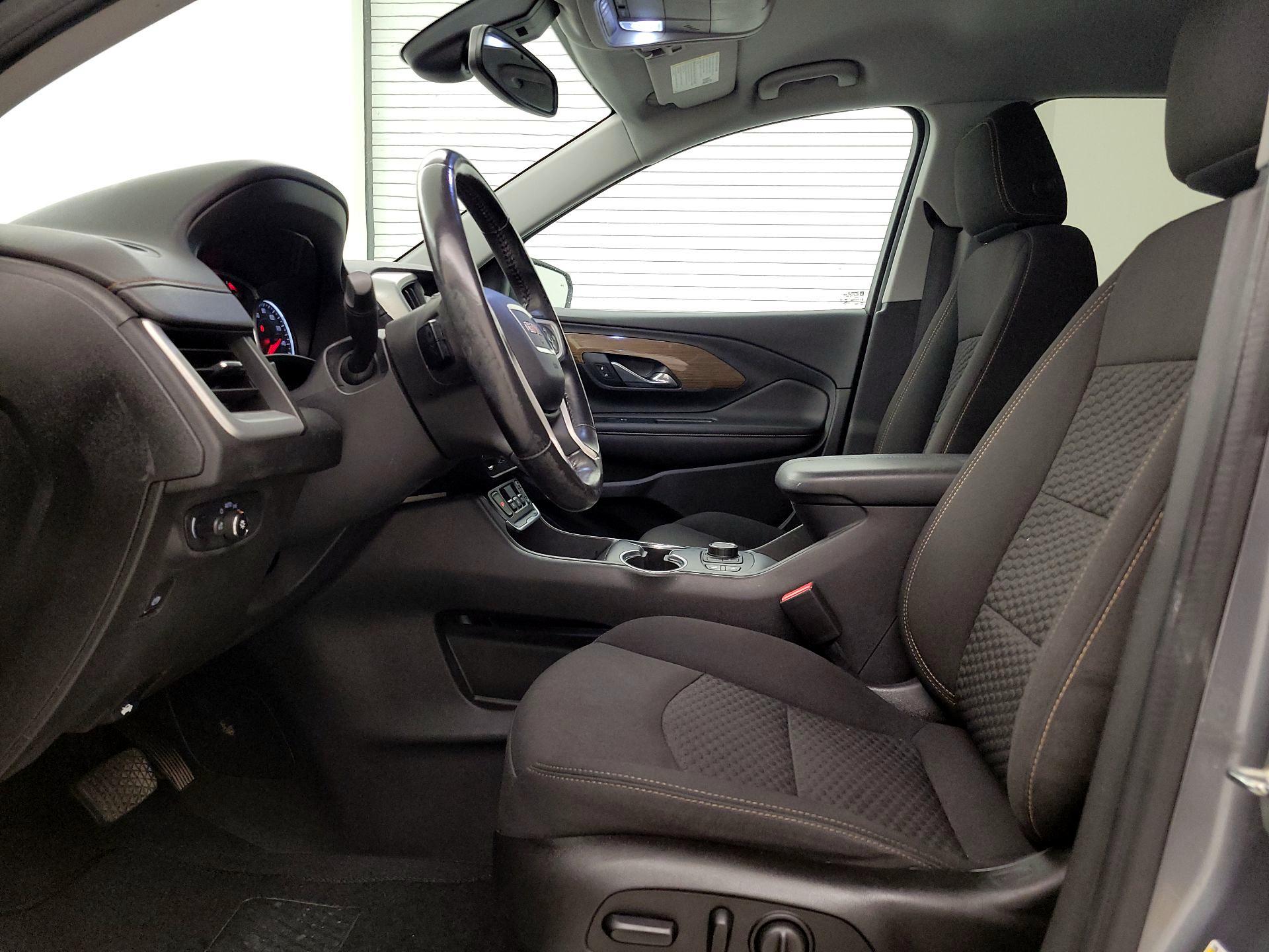 Thumbnail: 2020 GMC Terrain - 11