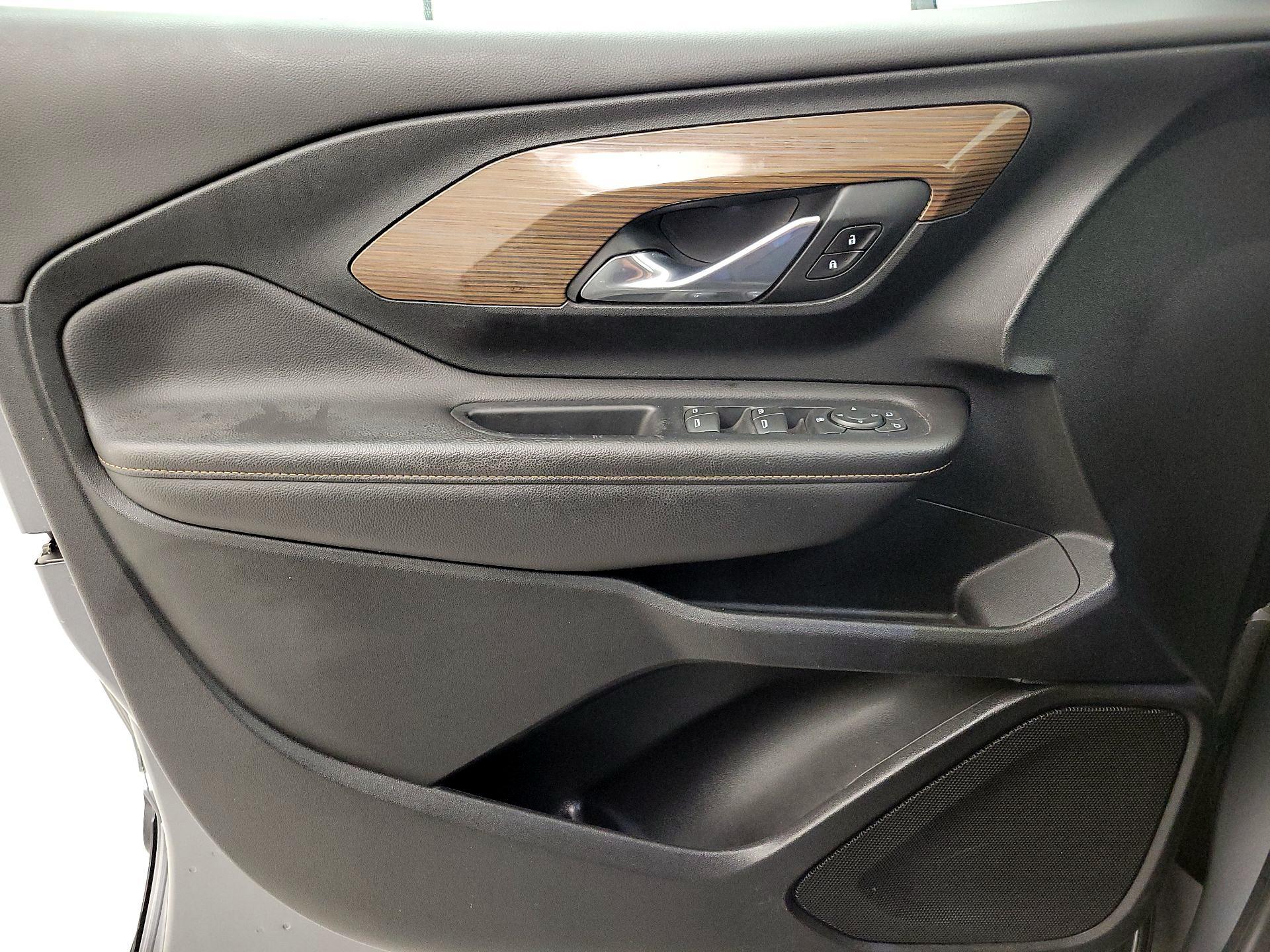 Thumbnail: 2020 GMC Terrain - 12