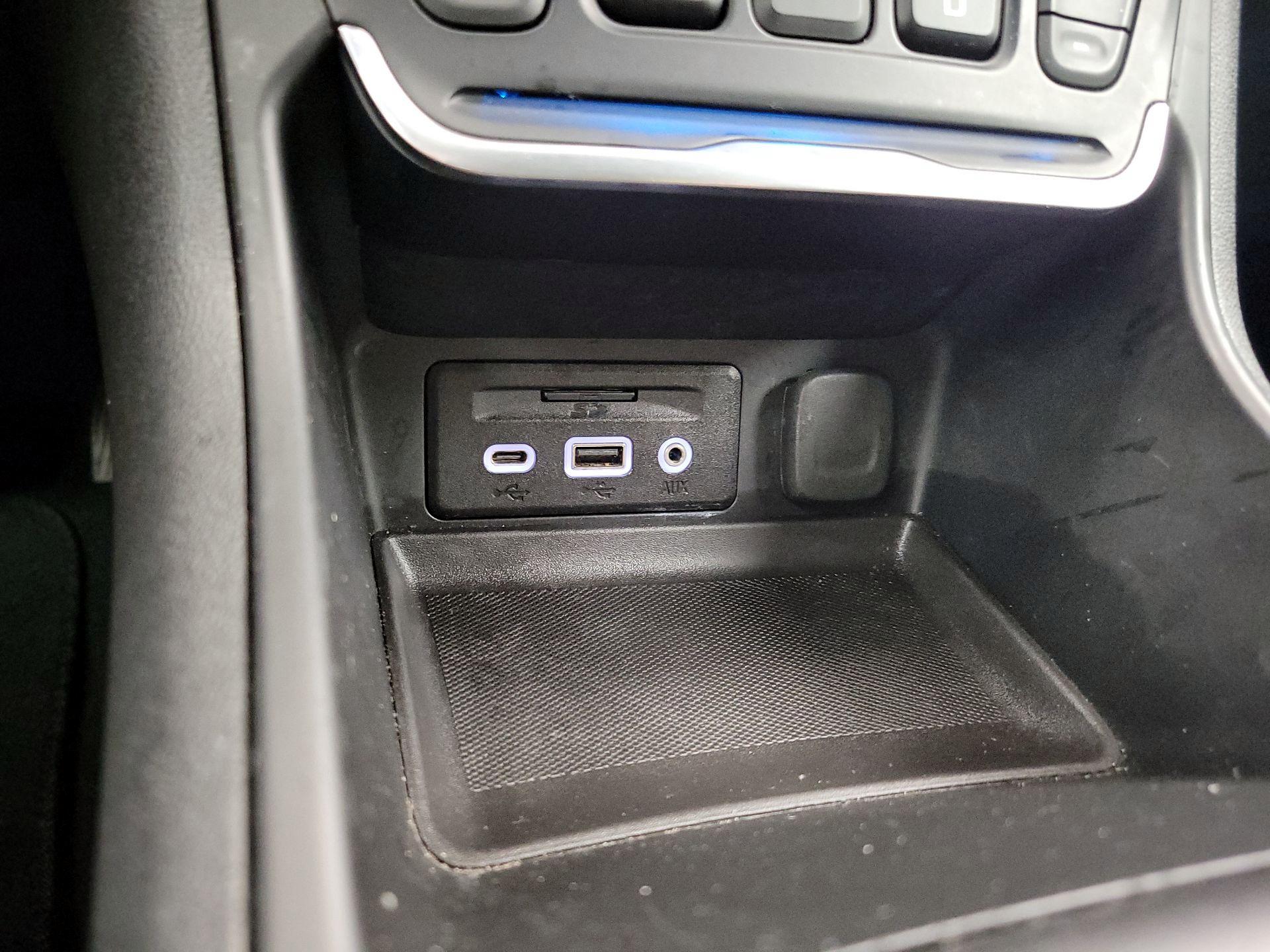 Thumbnail: 2020 GMC Terrain - 19