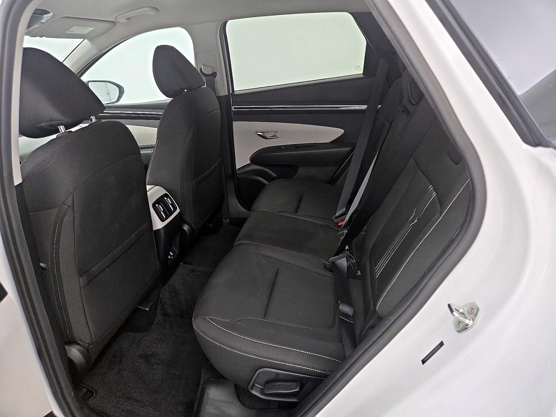 Thumbnail: 2024 Hyundai Tucson - 19