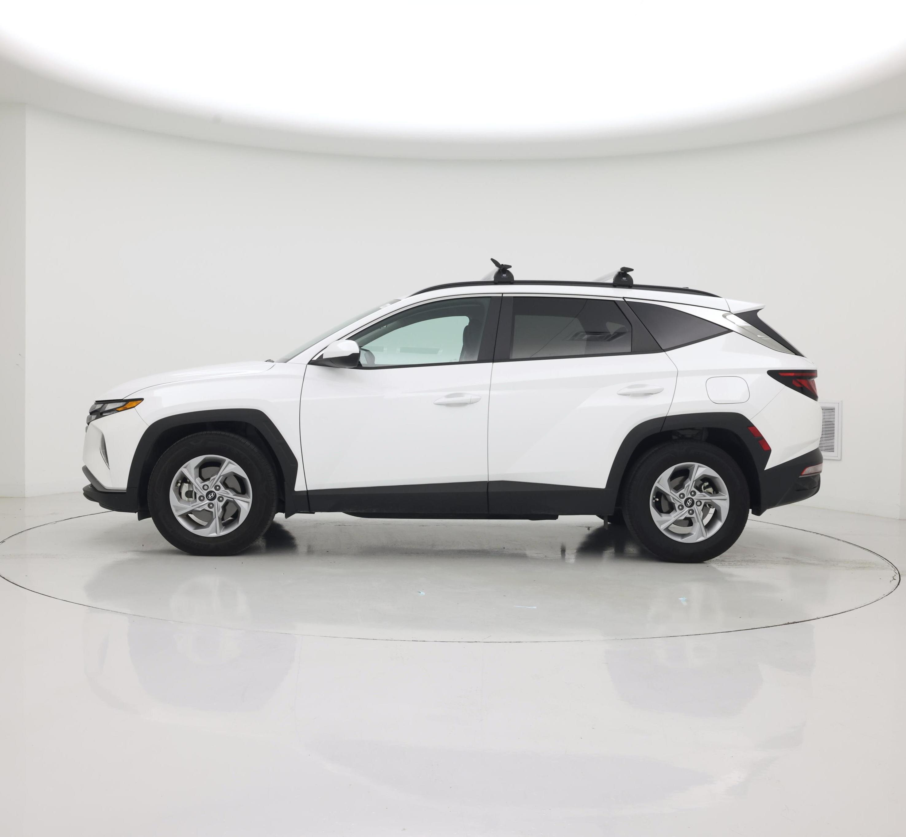 Thumbnail: 2024 Hyundai Tucson - 3