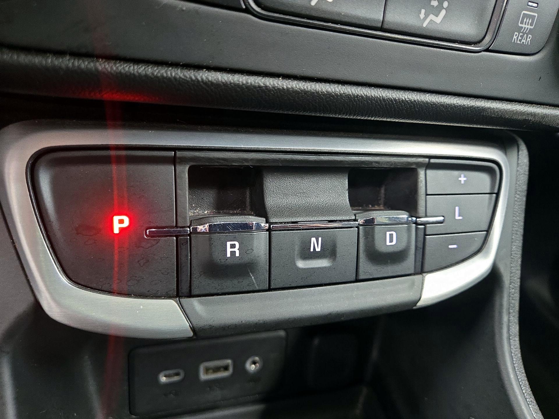 Thumbnail: 2024 GMC Terrain - 16