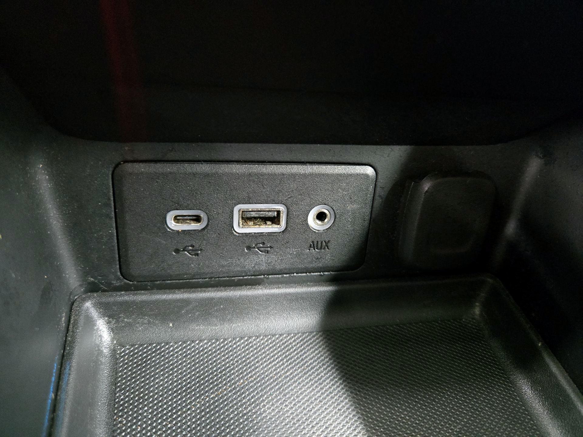 Thumbnail: 2024 GMC Terrain - 17