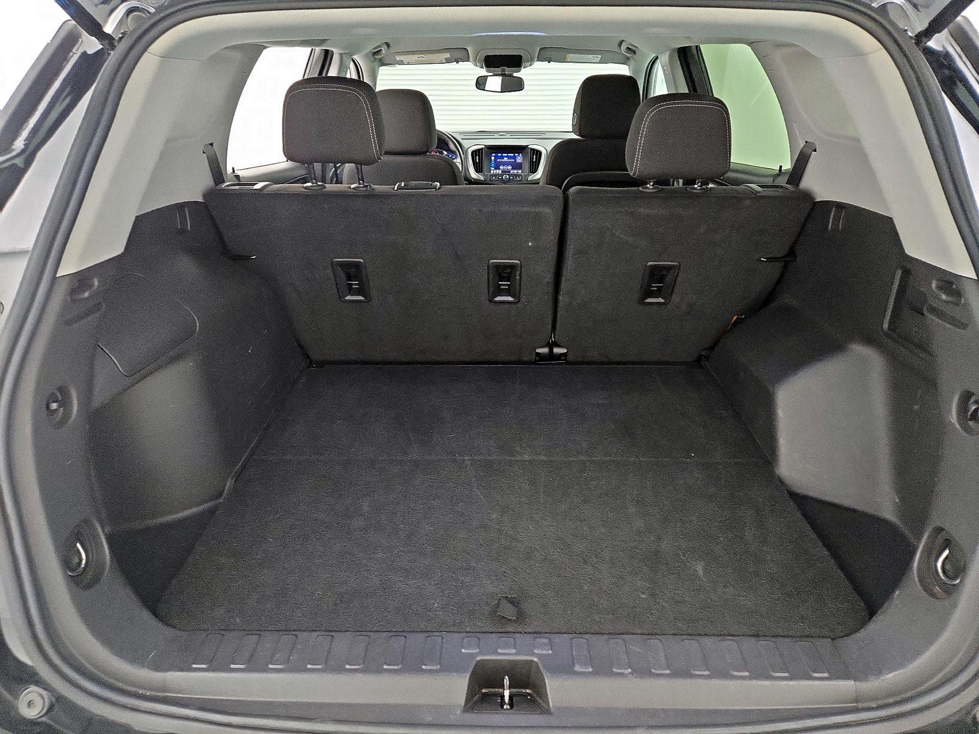 Thumbnail: 2024 GMC Terrain - 19