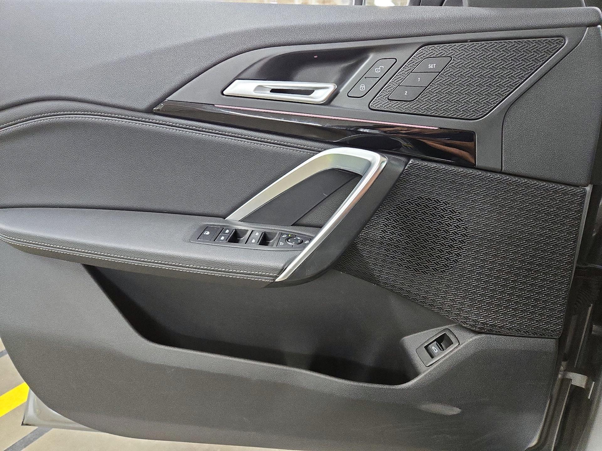Thumbnail: 2023 BMW X1 - 12
