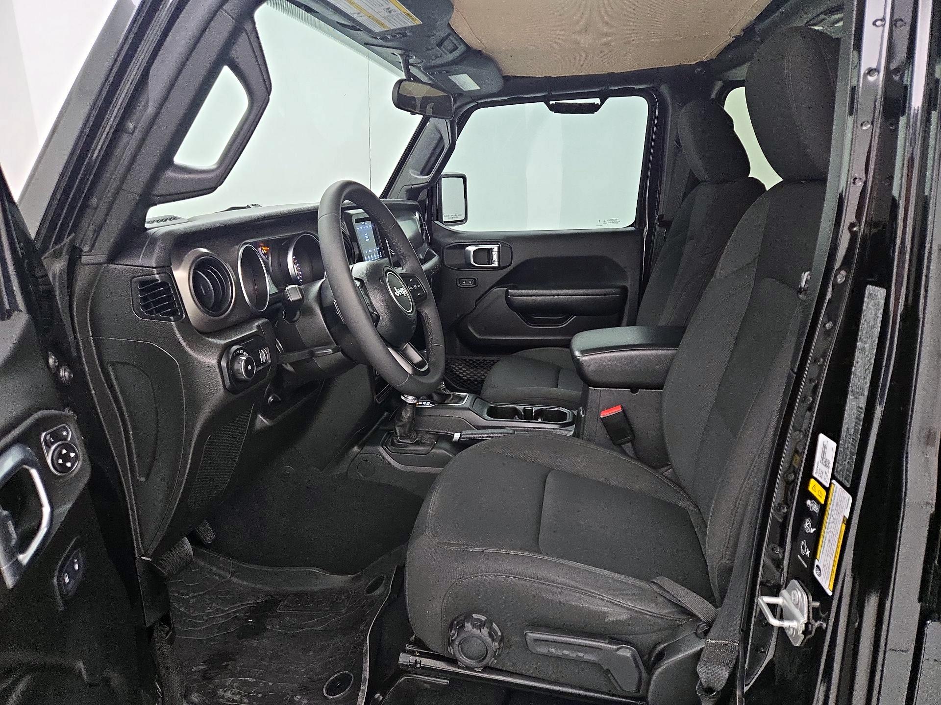 Thumbnail: 2023 Jeep Wrangler - 11