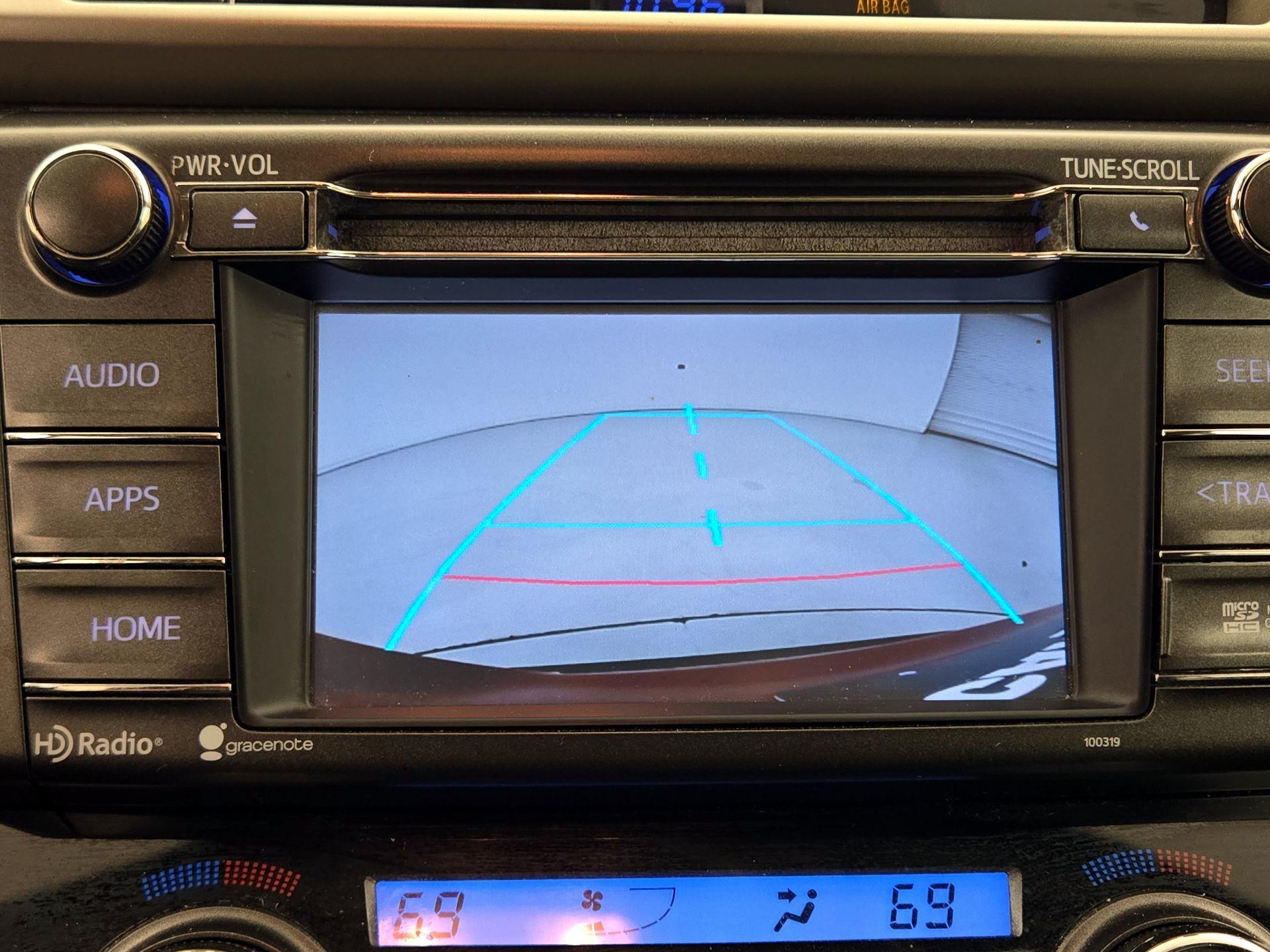 Thumbnail: 2014 Toyota RAV4 - 14