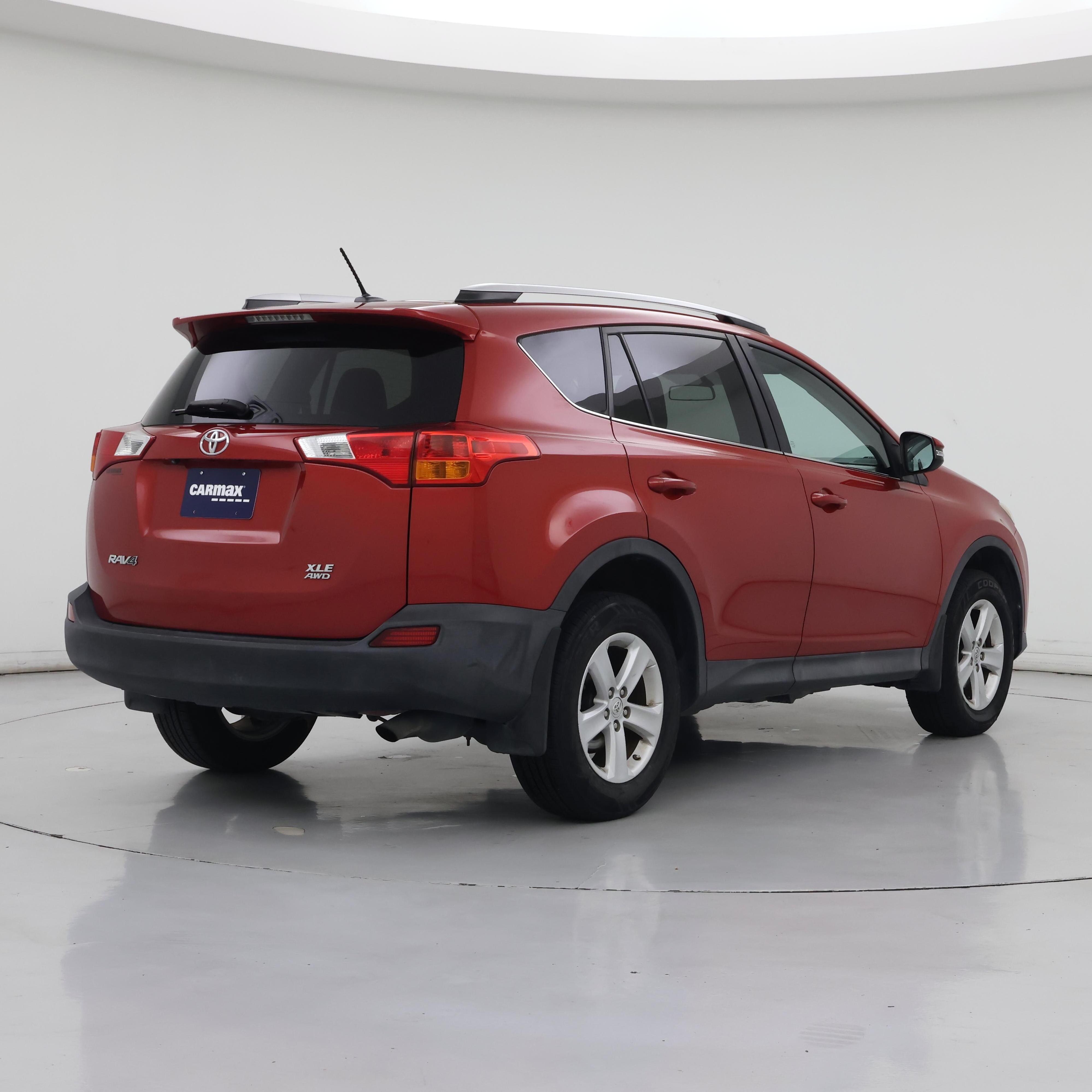 Thumbnail: 2014 Toyota RAV4 - 8