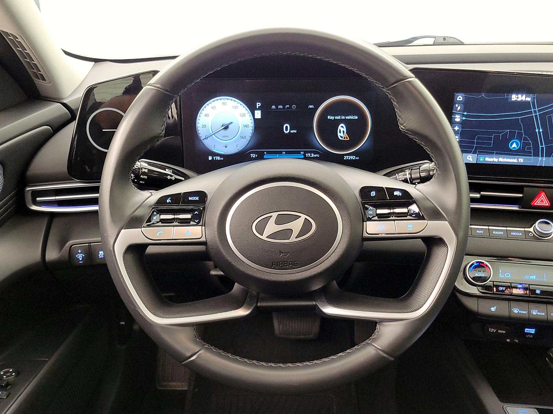 Thumbnail: 2025 Hyundai Elantra - 10