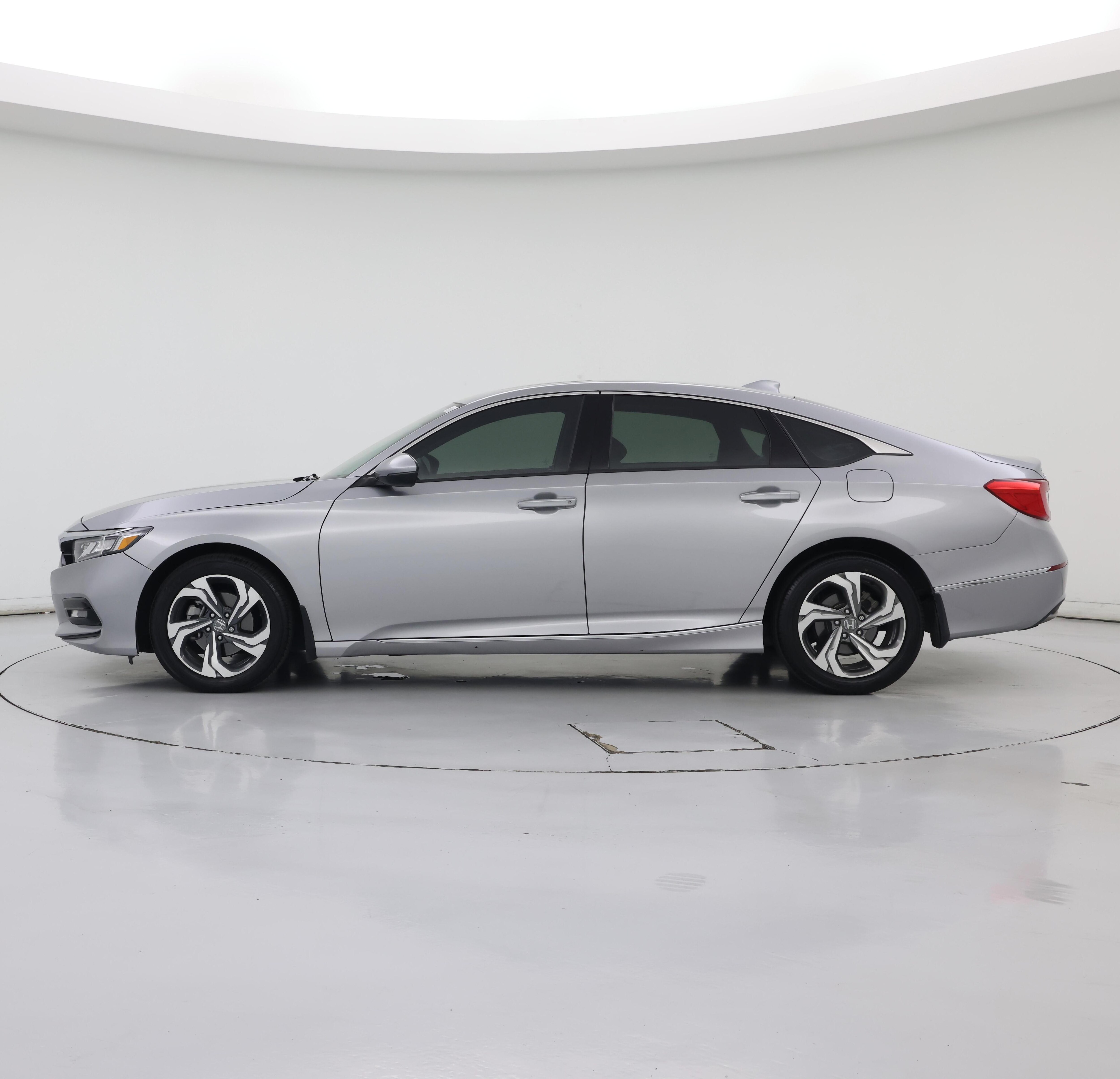 Thumbnail: 2018 Honda Accord - 3