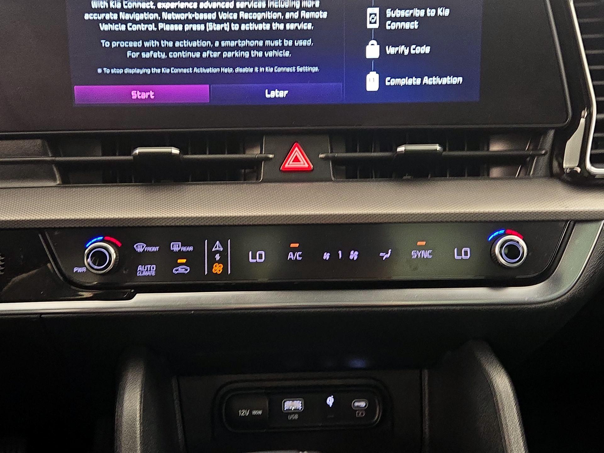 Thumbnail: 2023 Kia Sportage - 17