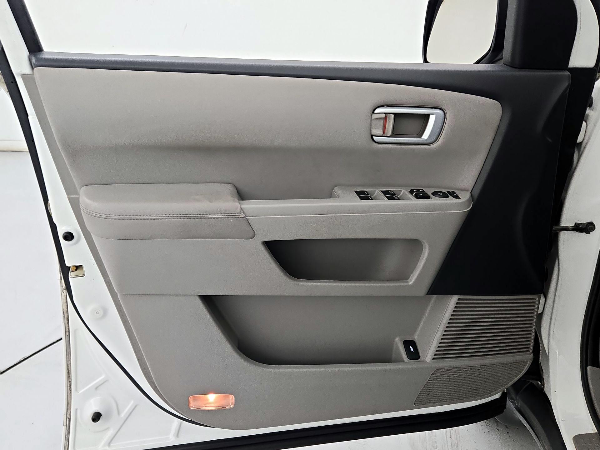 Thumbnail: 2015 Honda Pilot - 12