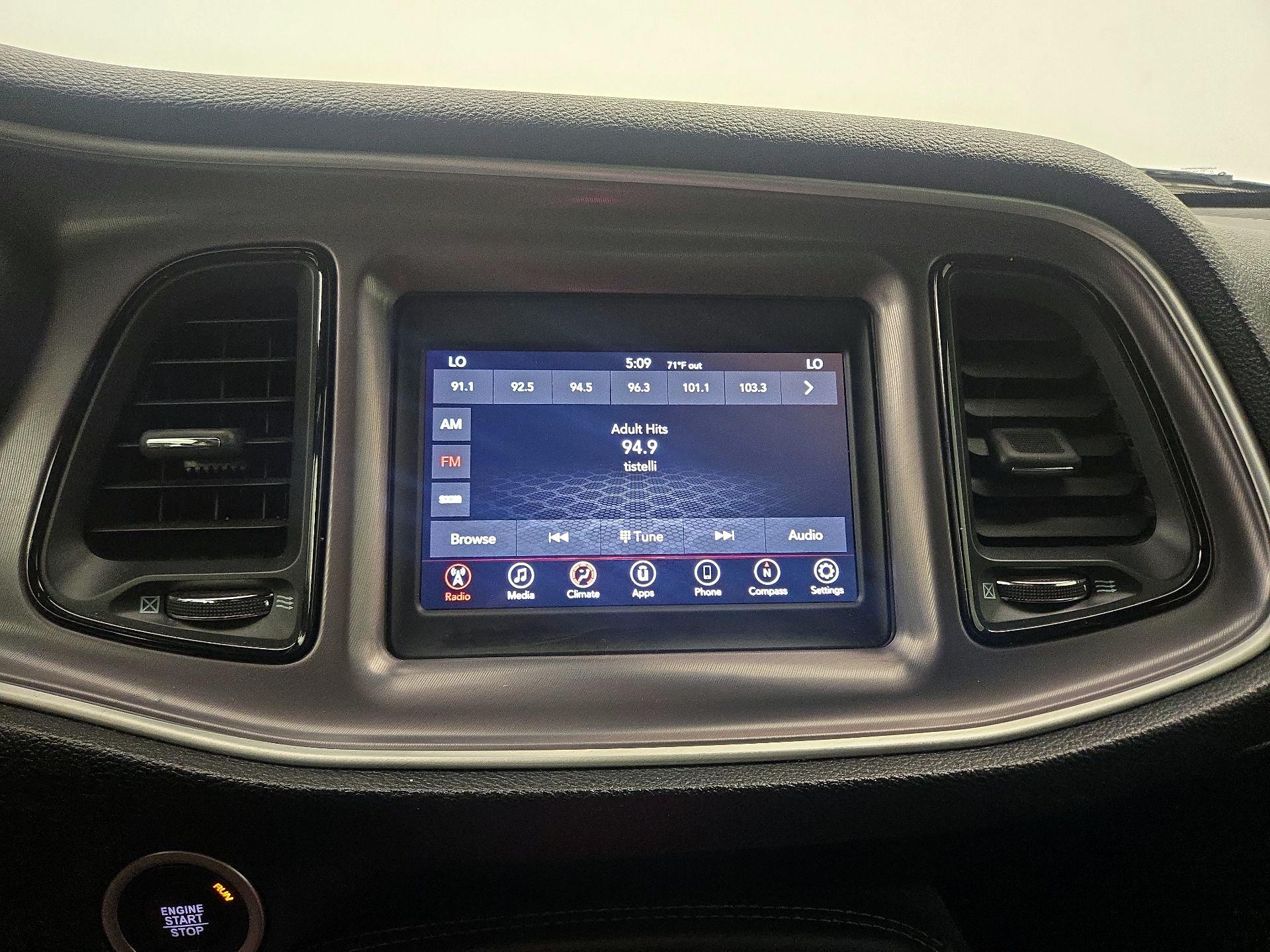 Thumbnail: 2019 Dodge Challenger - 15