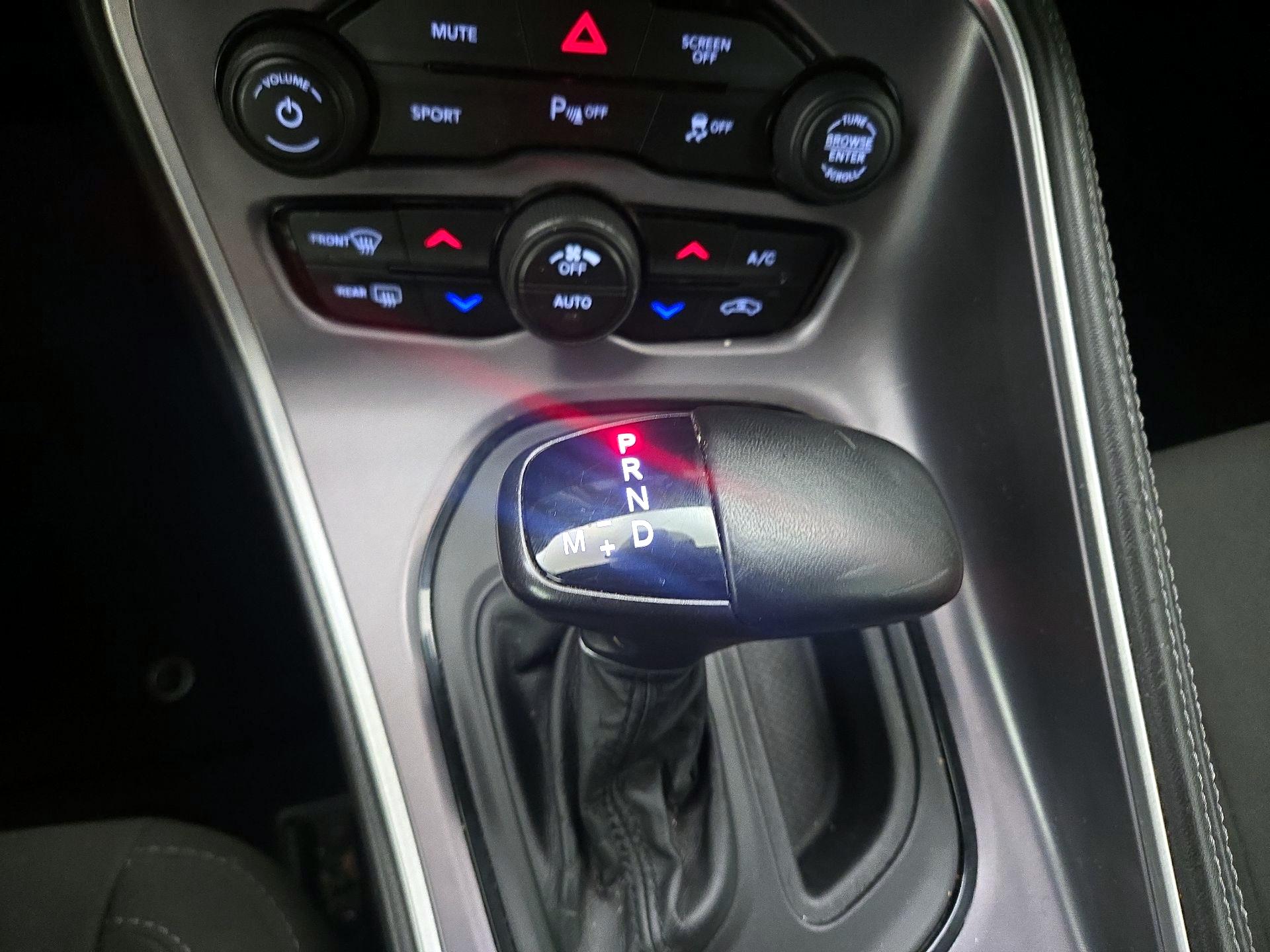 Thumbnail: 2019 Dodge Challenger - 17