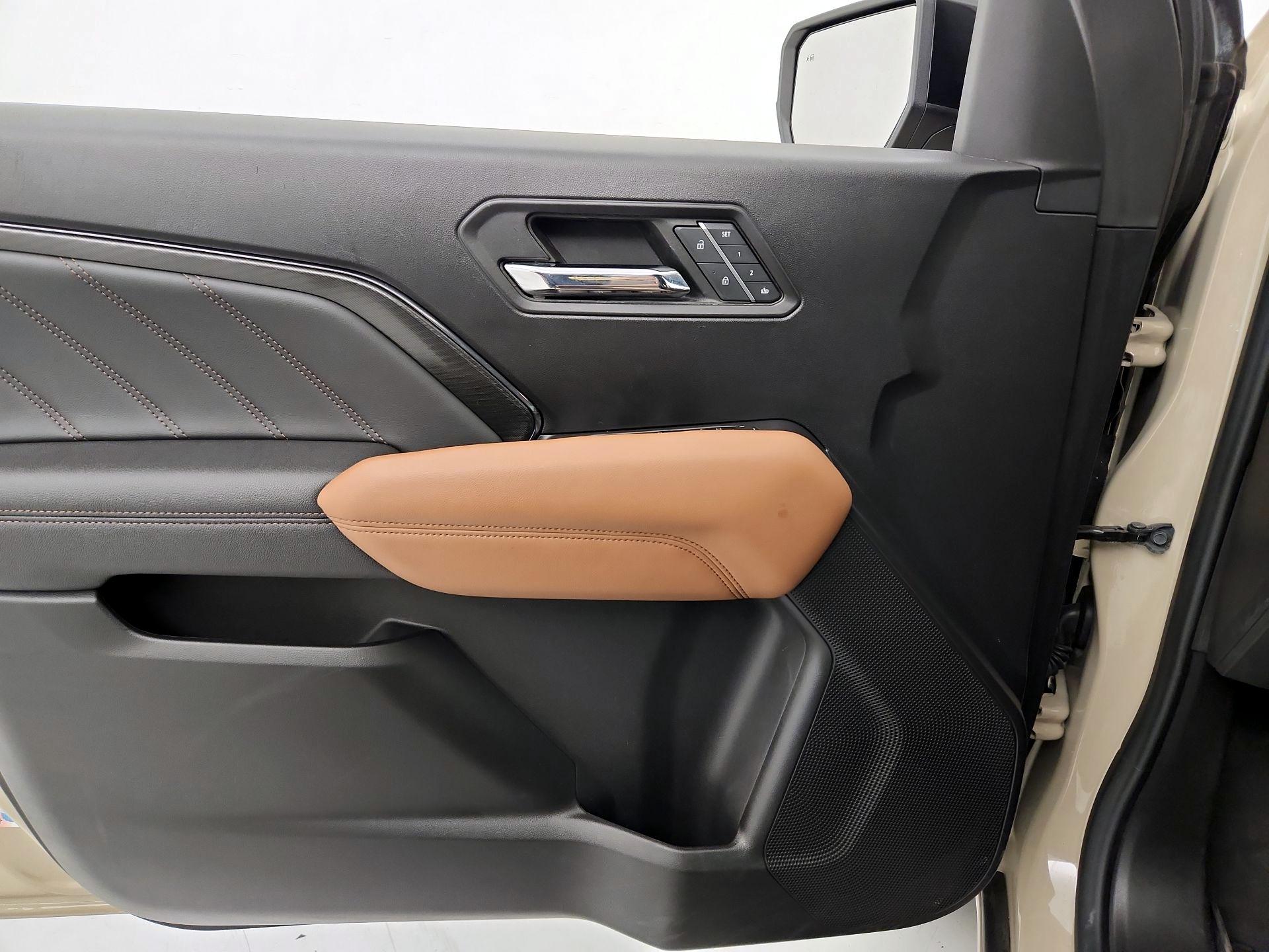 Thumbnail: 2023 GMC Canyon - 12