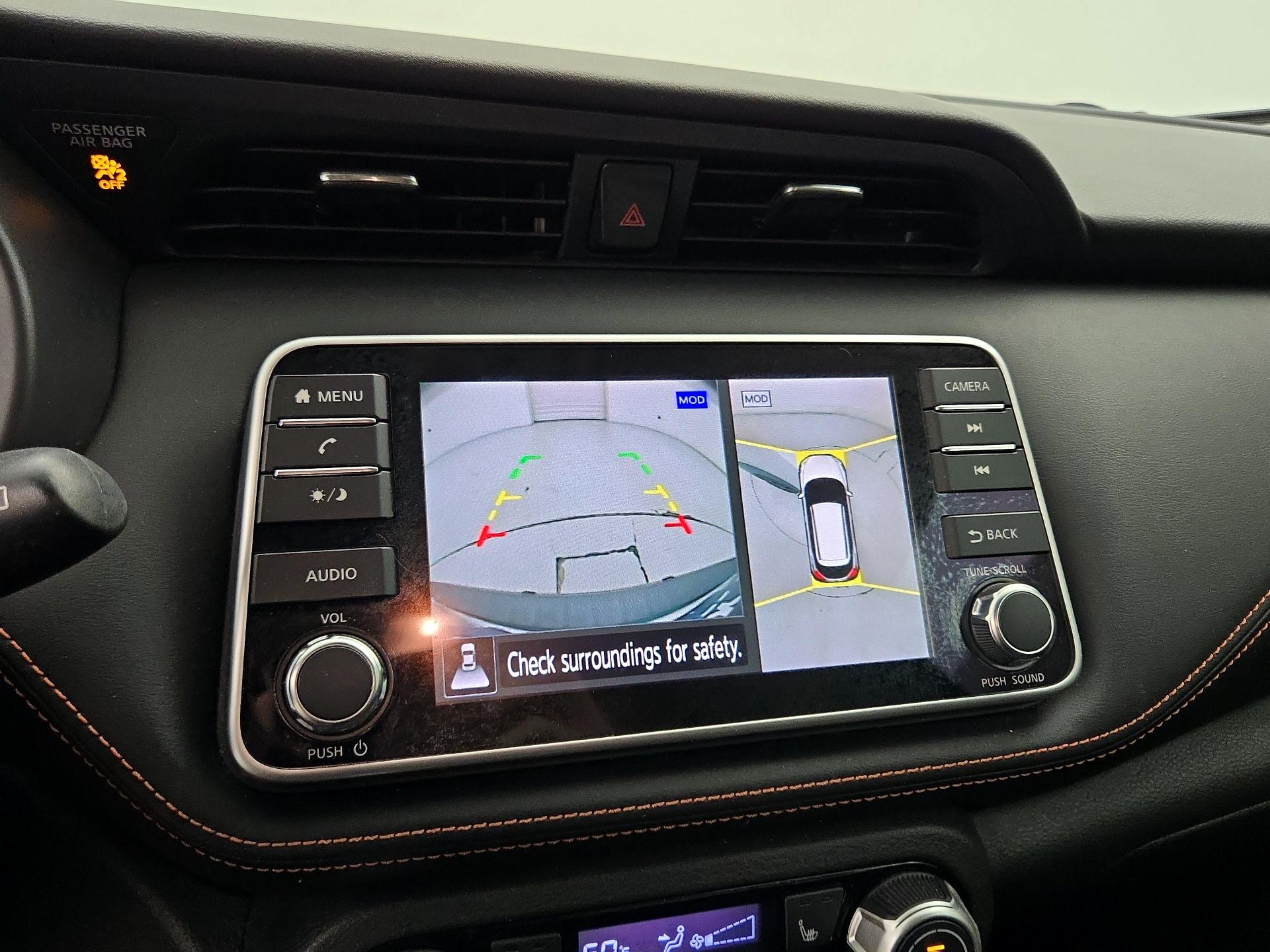 Thumbnail: 2020 Nissan Kicks - 14