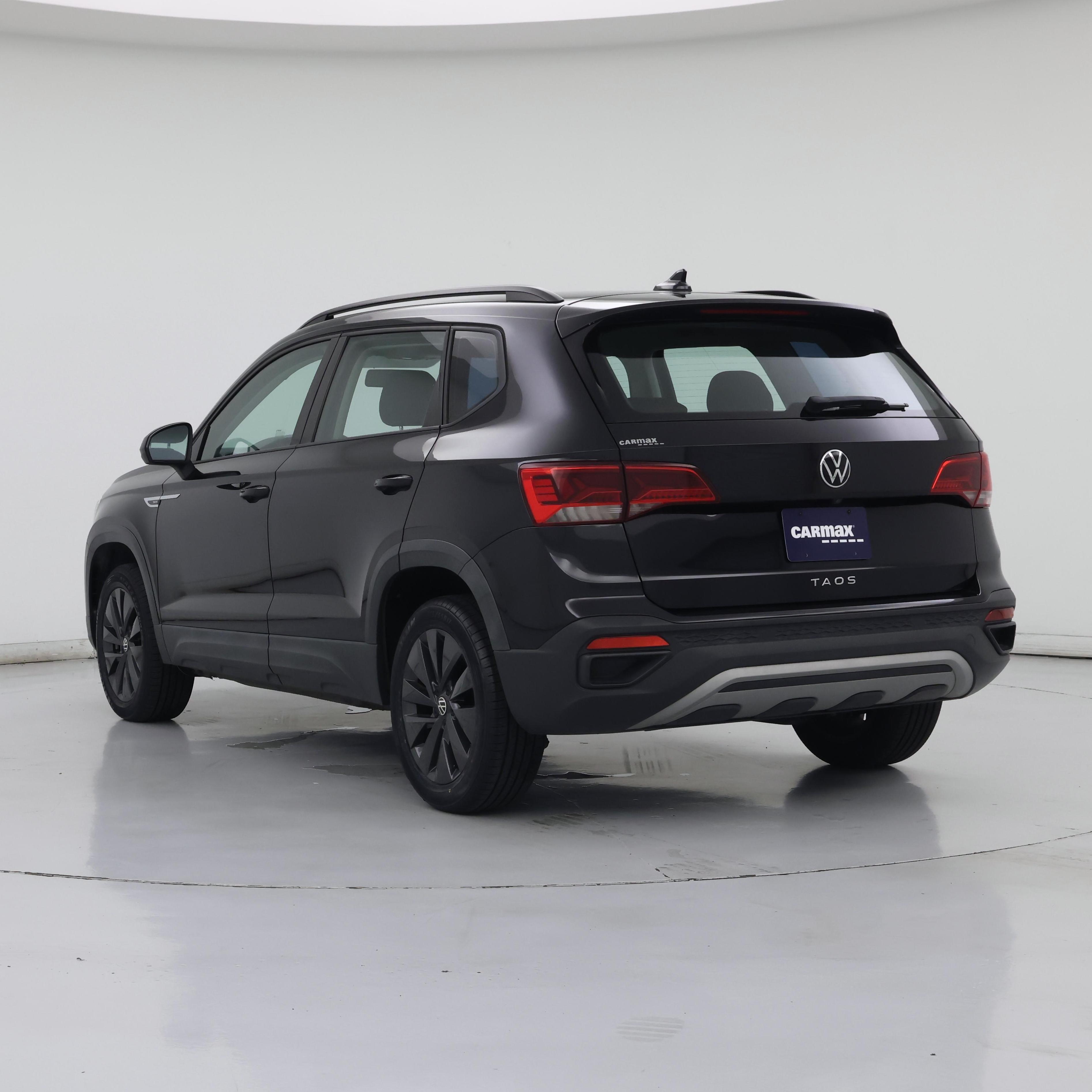 Thumbnail: 2022 Volkswagen Taos - 2