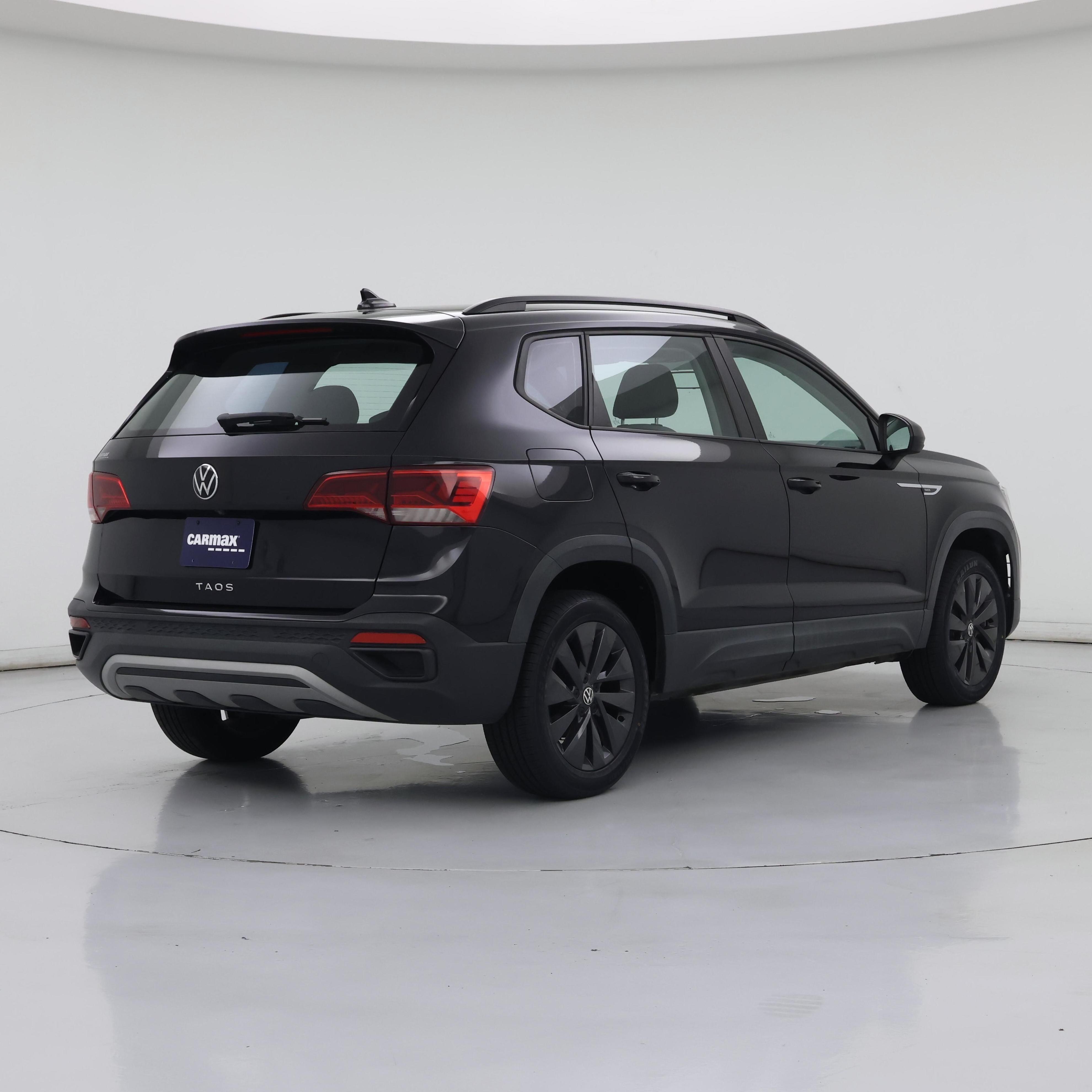 Thumbnail: 2022 Volkswagen Taos - 8