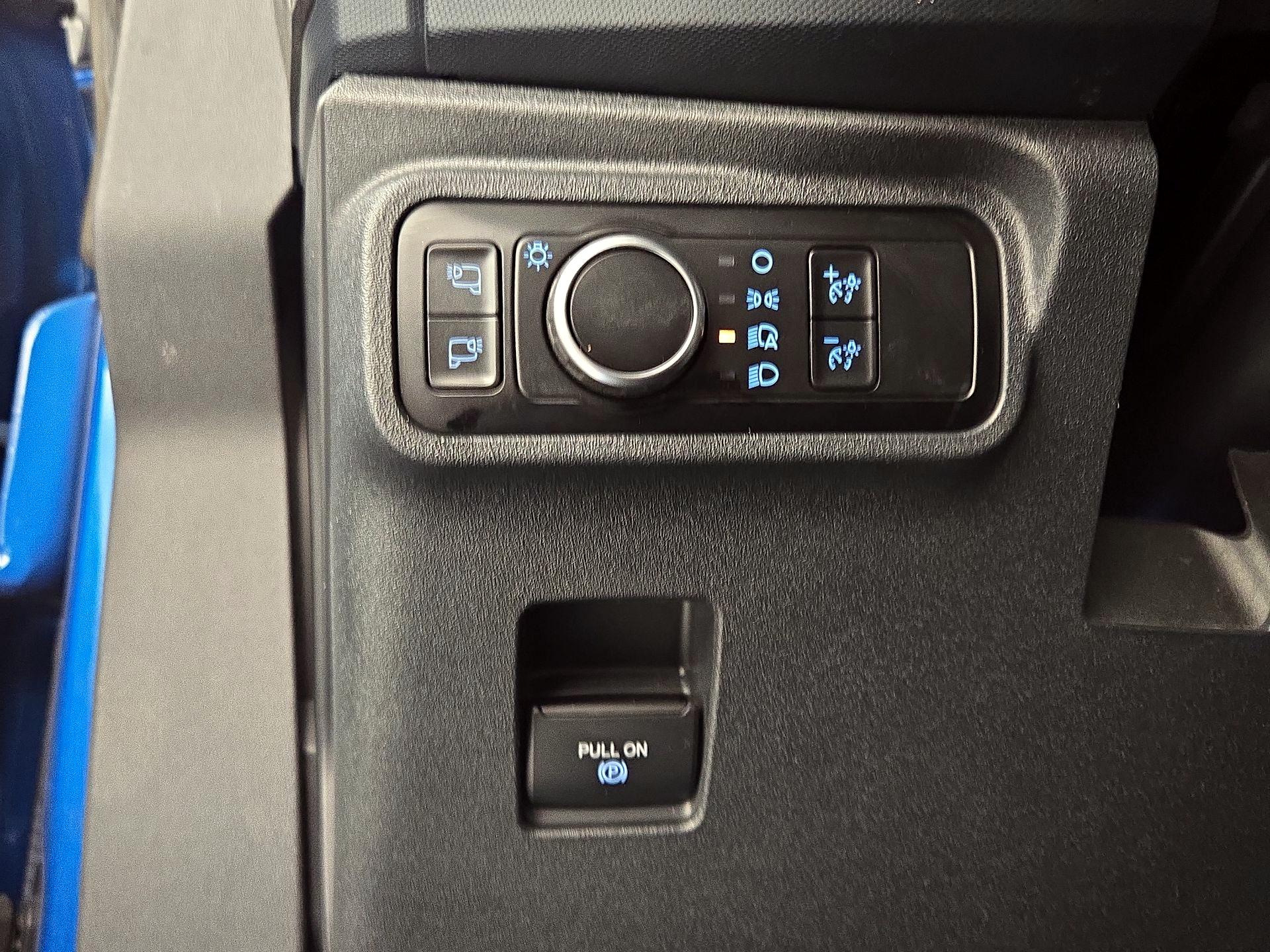 Thumbnail: 2023 Ford Bronco - 13