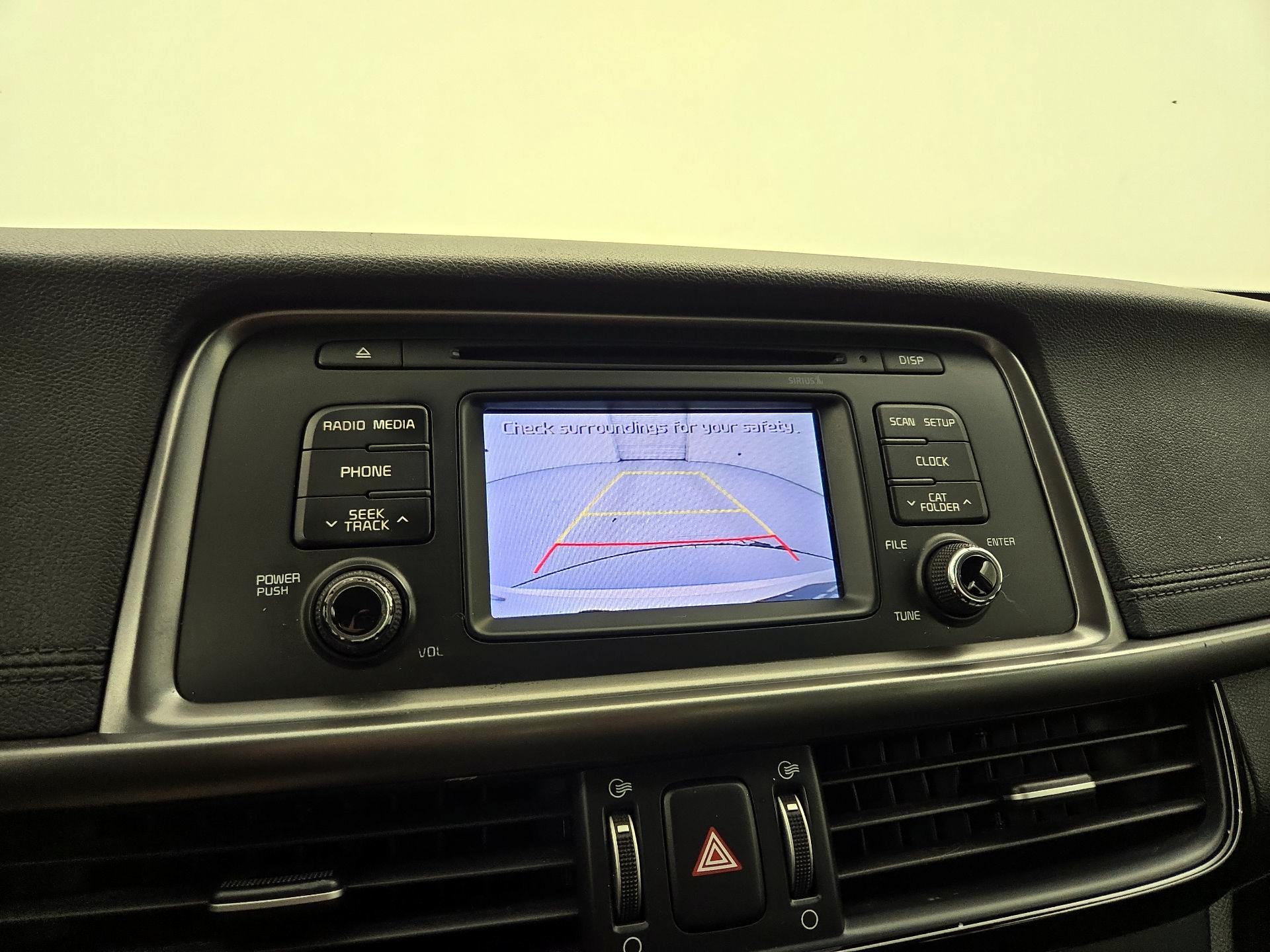 Thumbnail: 2016 Kia Optima - 14