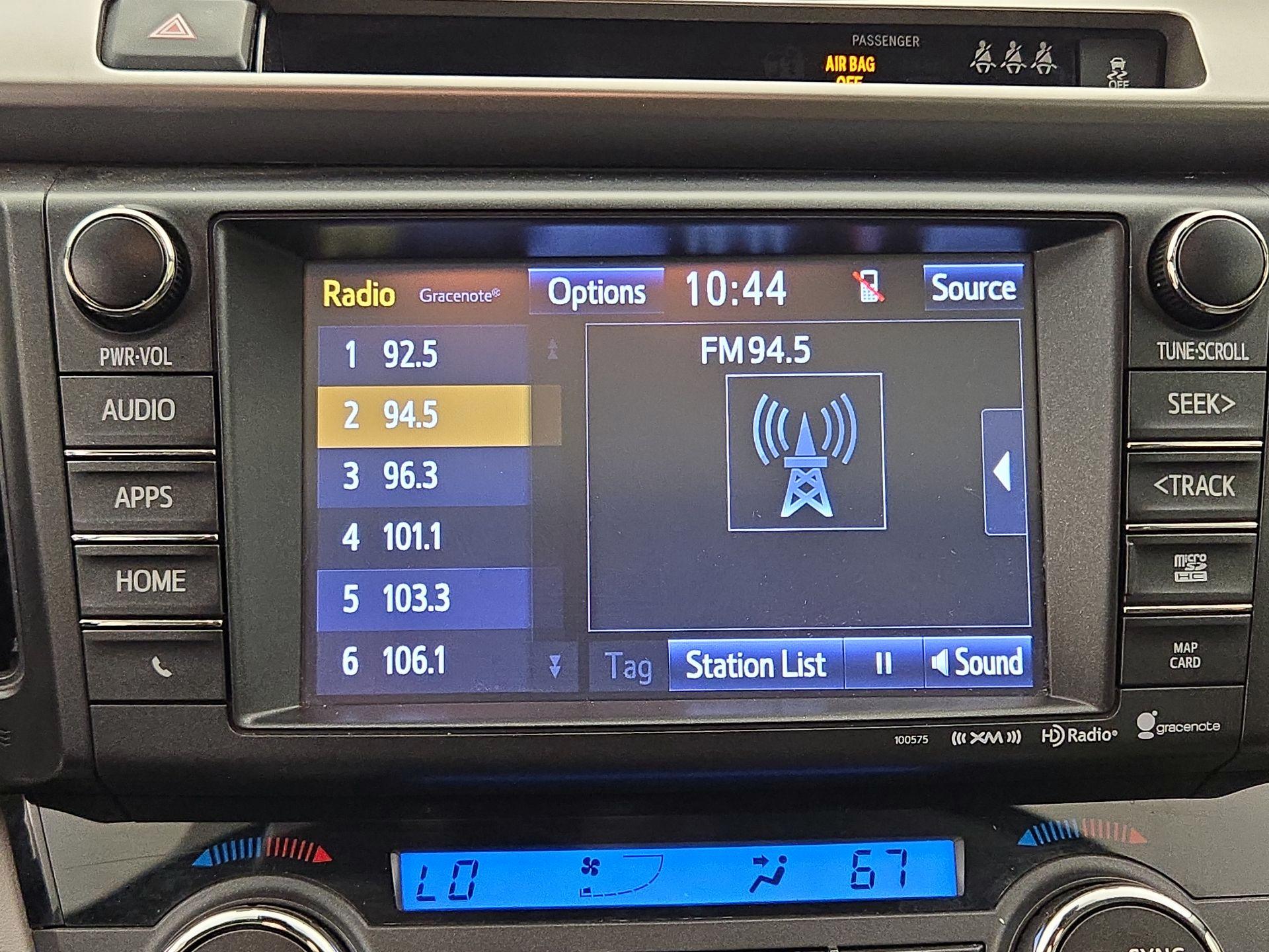 Thumbnail: 2018 Toyota RAV4 - 16