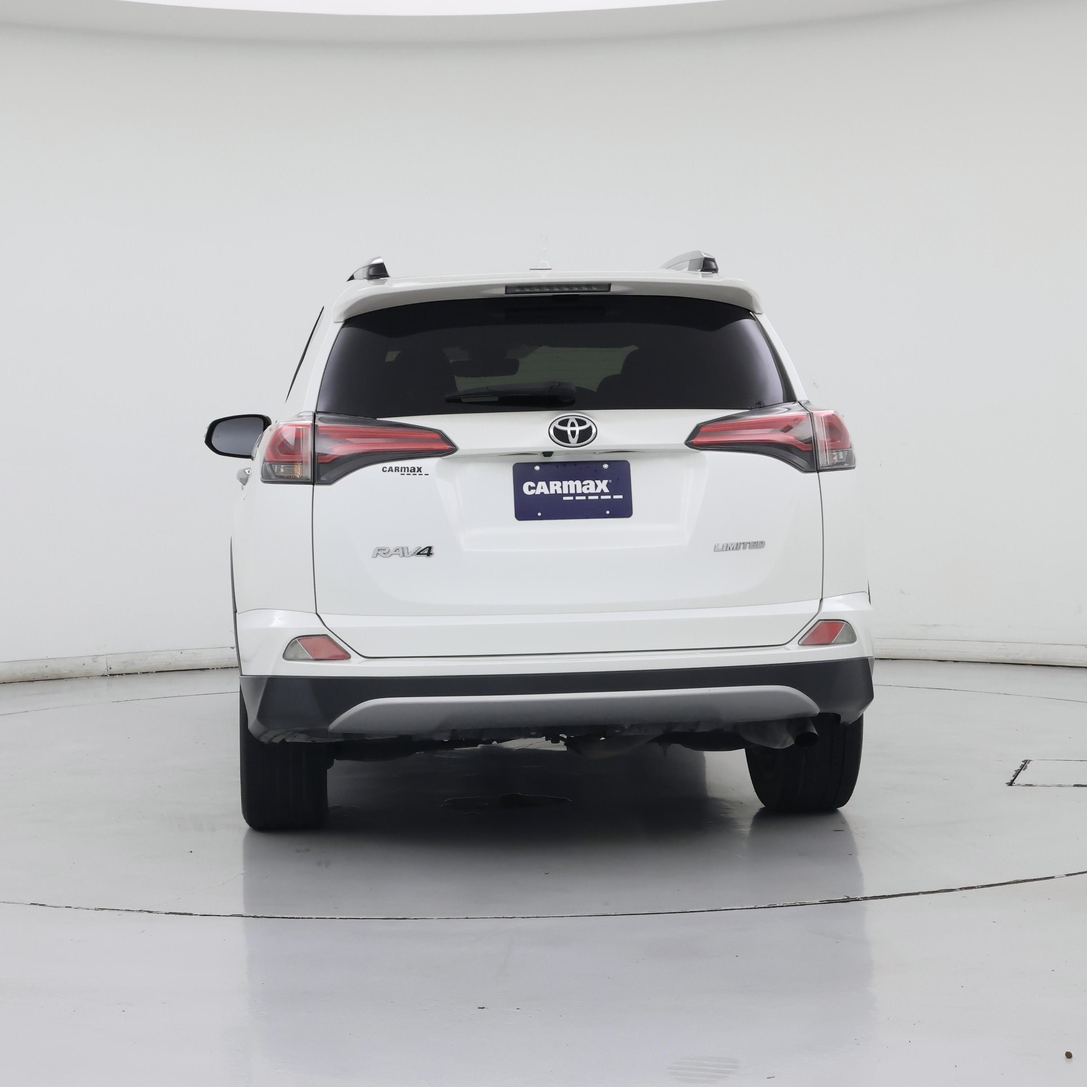 Thumbnail: 2018 Toyota RAV4 - 6