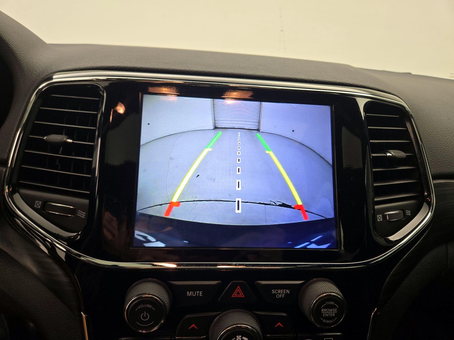 Thumbnail: 2019 Jeep Grand Cherokee - 15