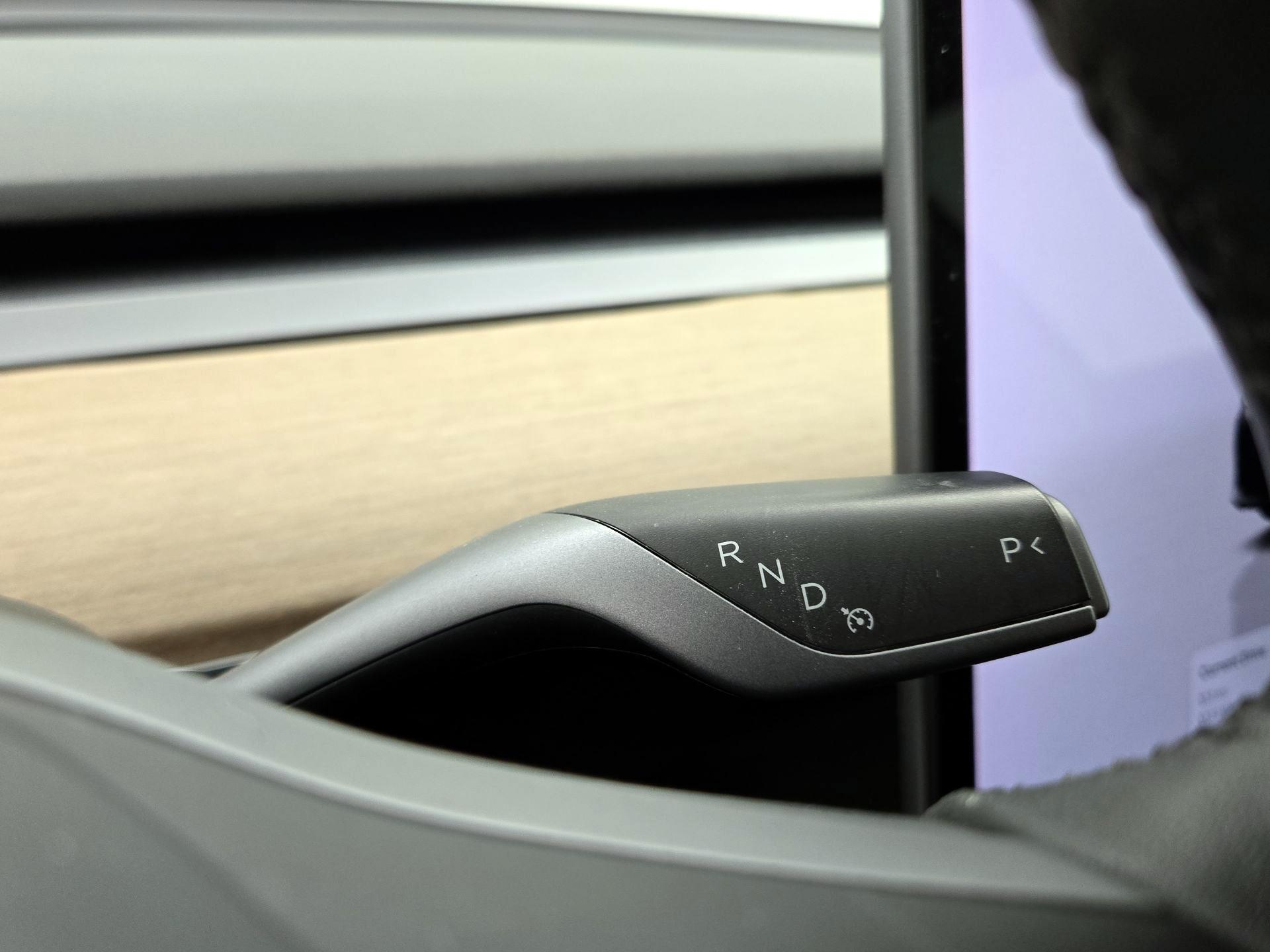 Thumbnail: 2023 Tesla Model 3 - 17