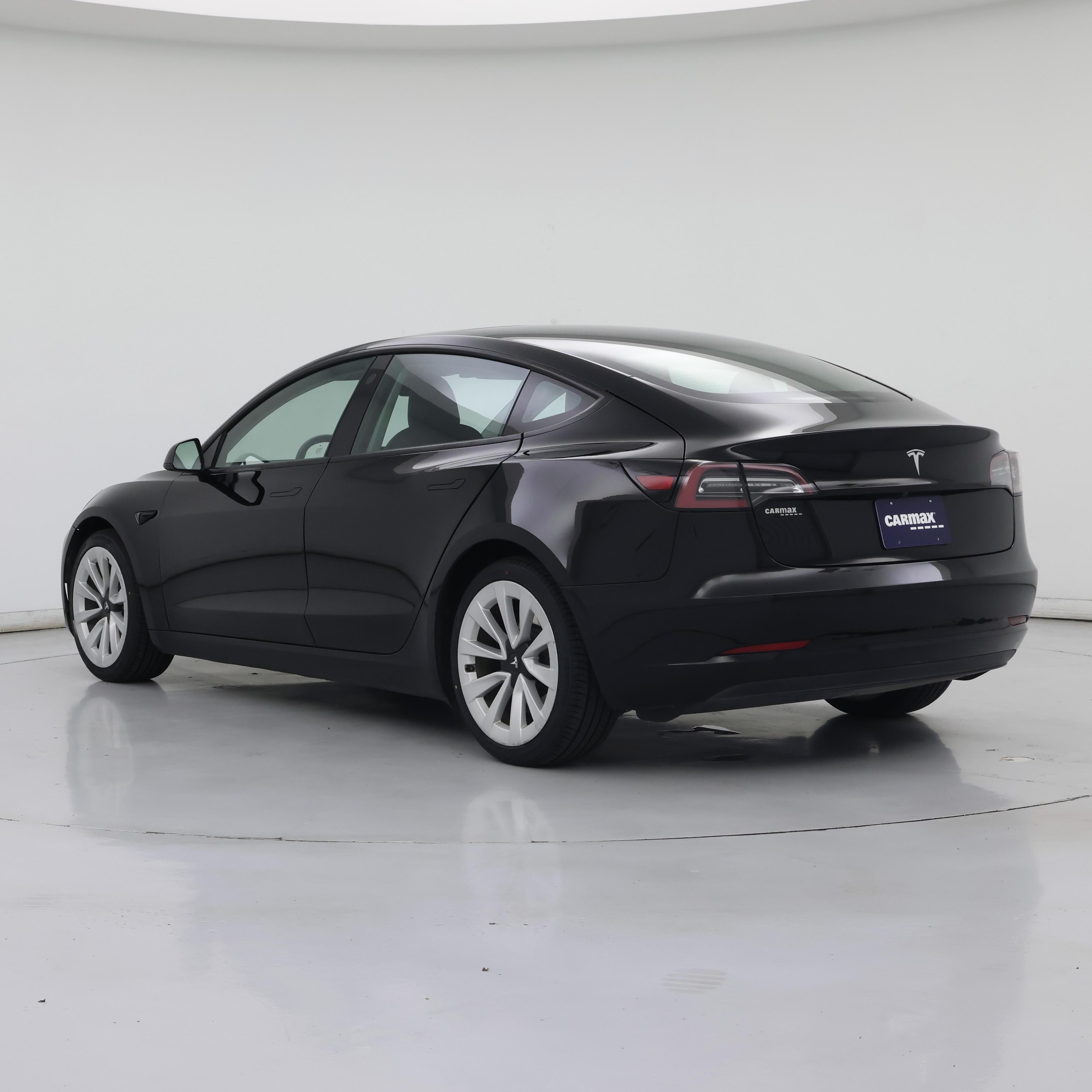 Thumbnail: 2023 Tesla Model 3 - 2