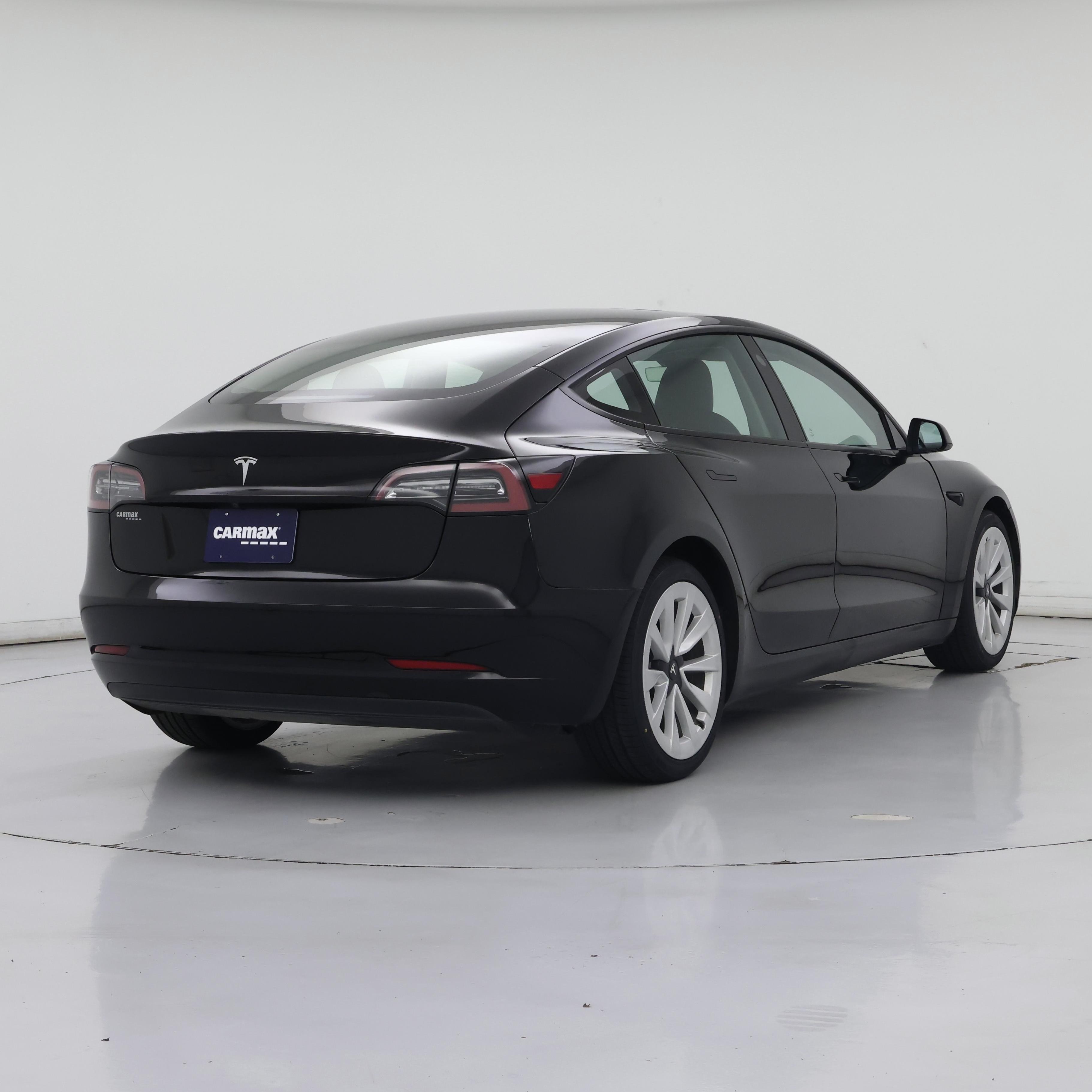 Thumbnail: 2023 Tesla Model 3 - 8